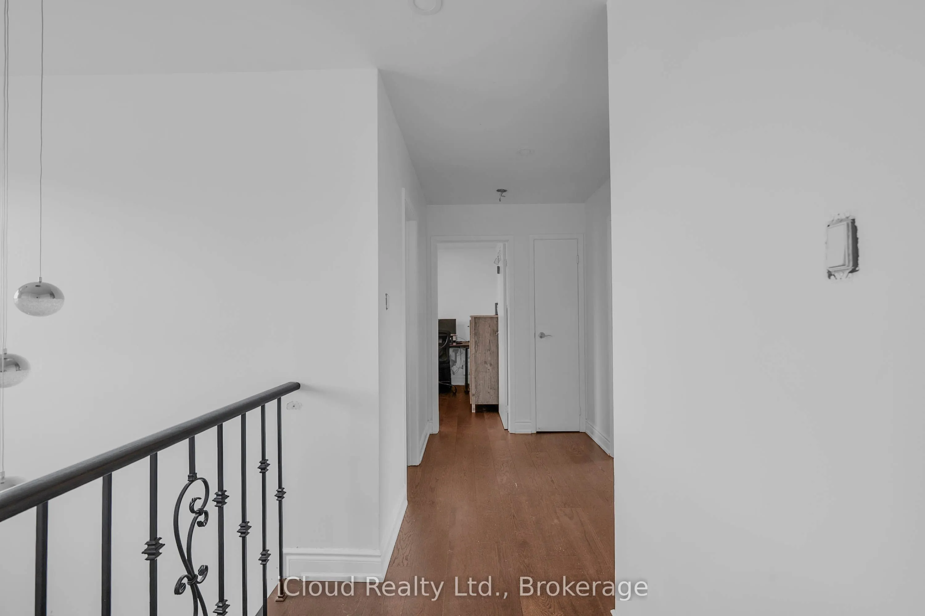 83 Fairglen Avenue