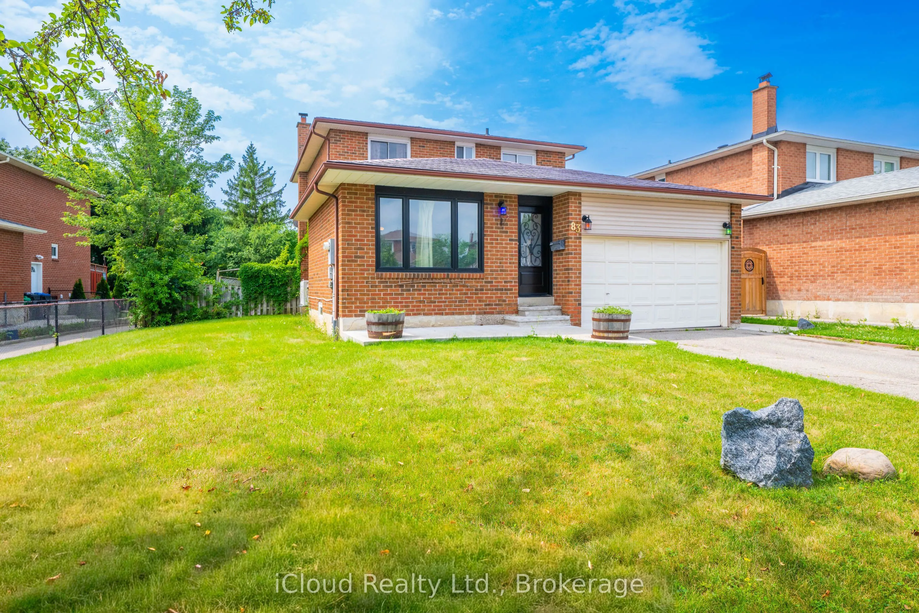 83 Fairglen Avenue