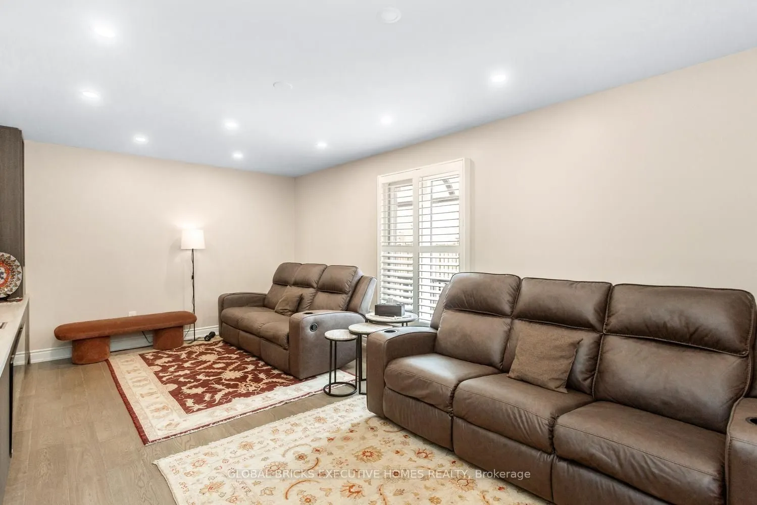5952 Grossbeak Drive #Upper