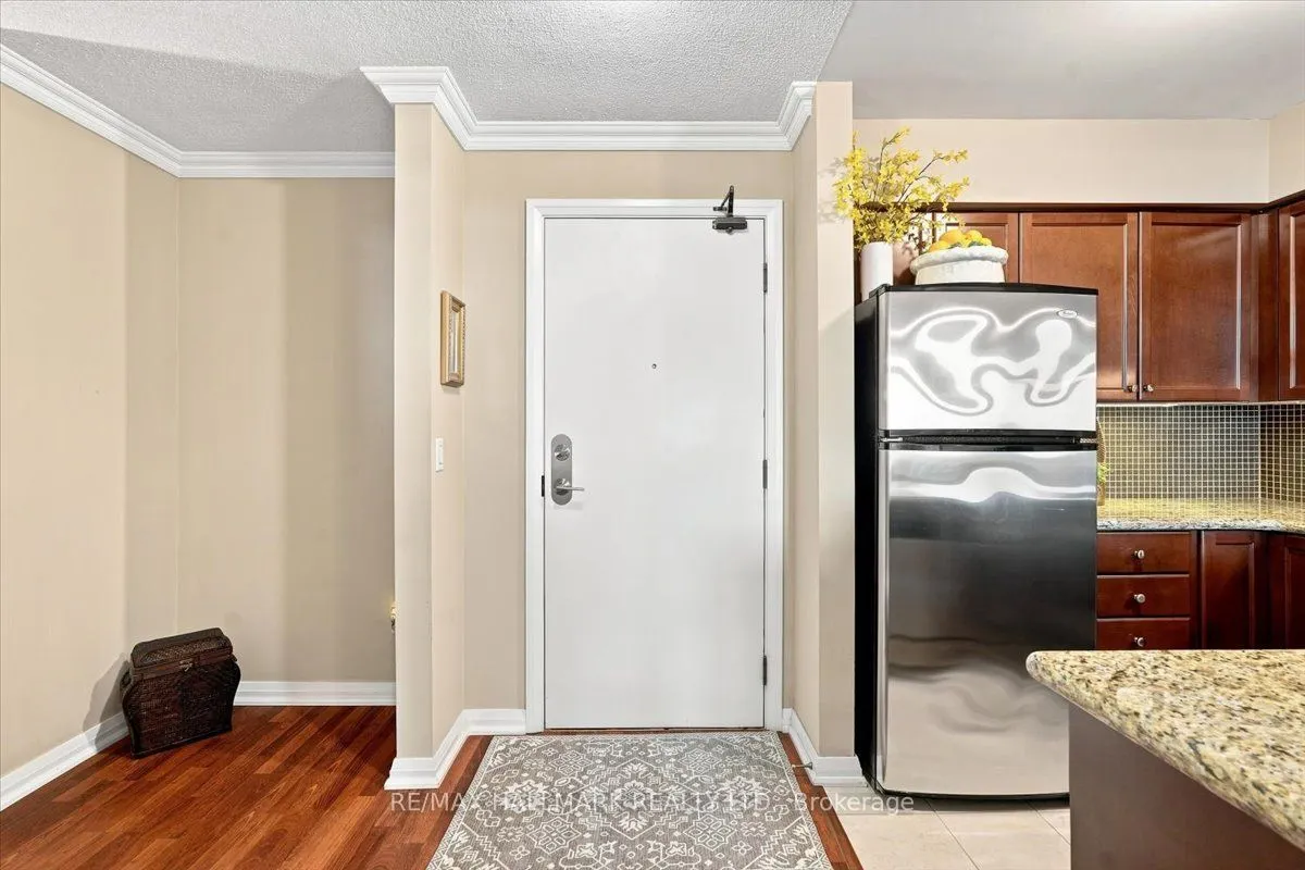 220 Forum Drive #412