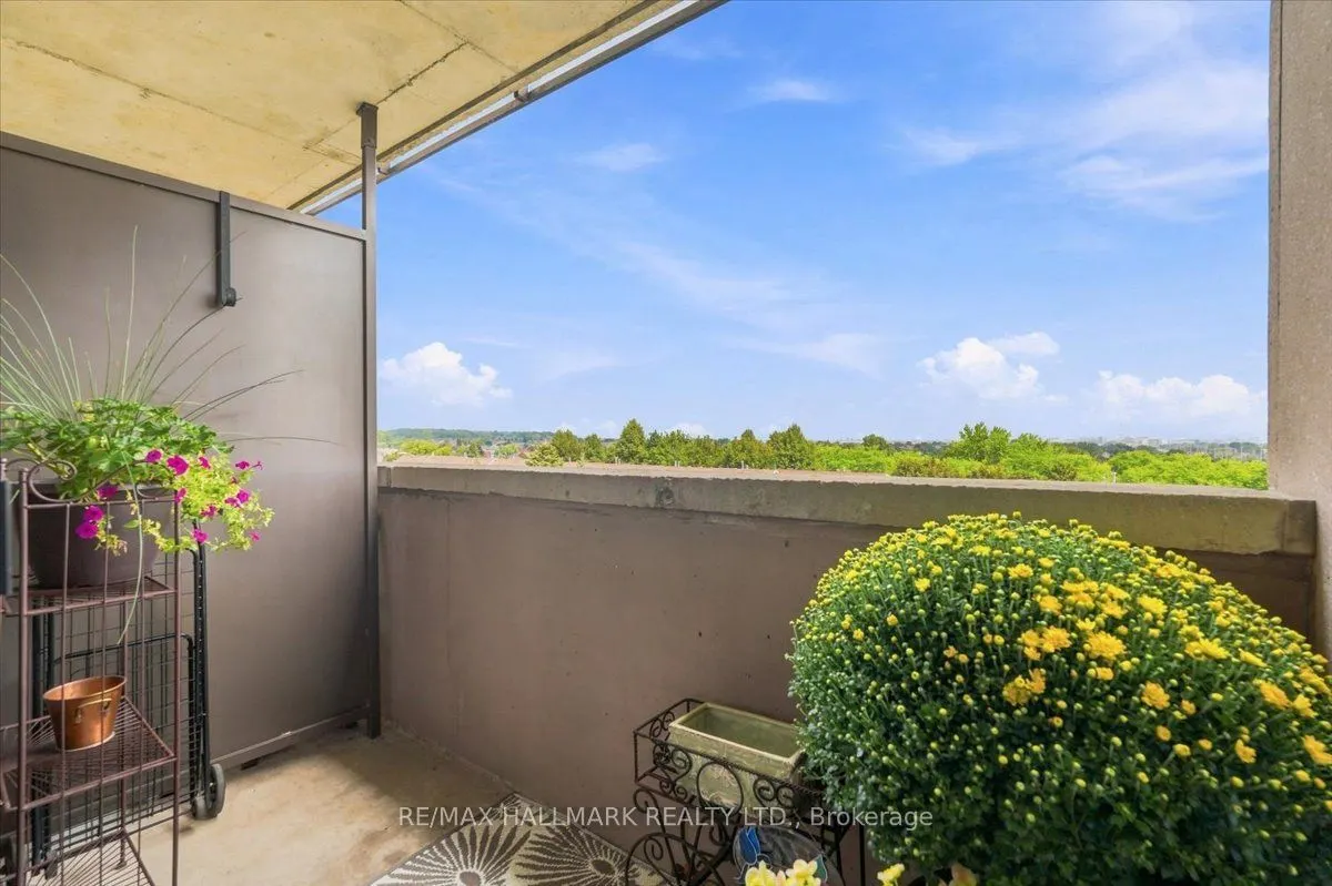 220 Forum Drive #412