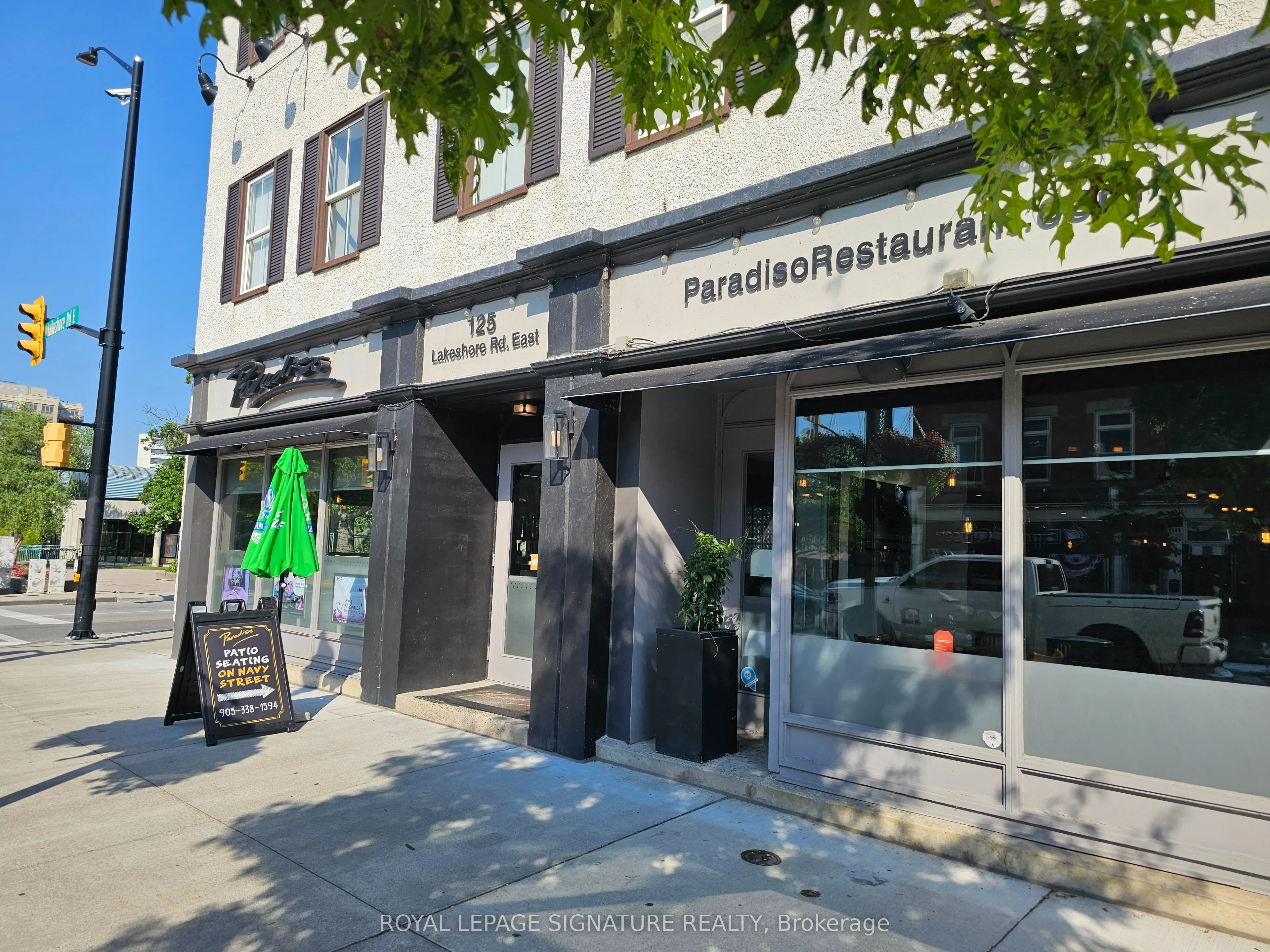125 Lakeshore Road E