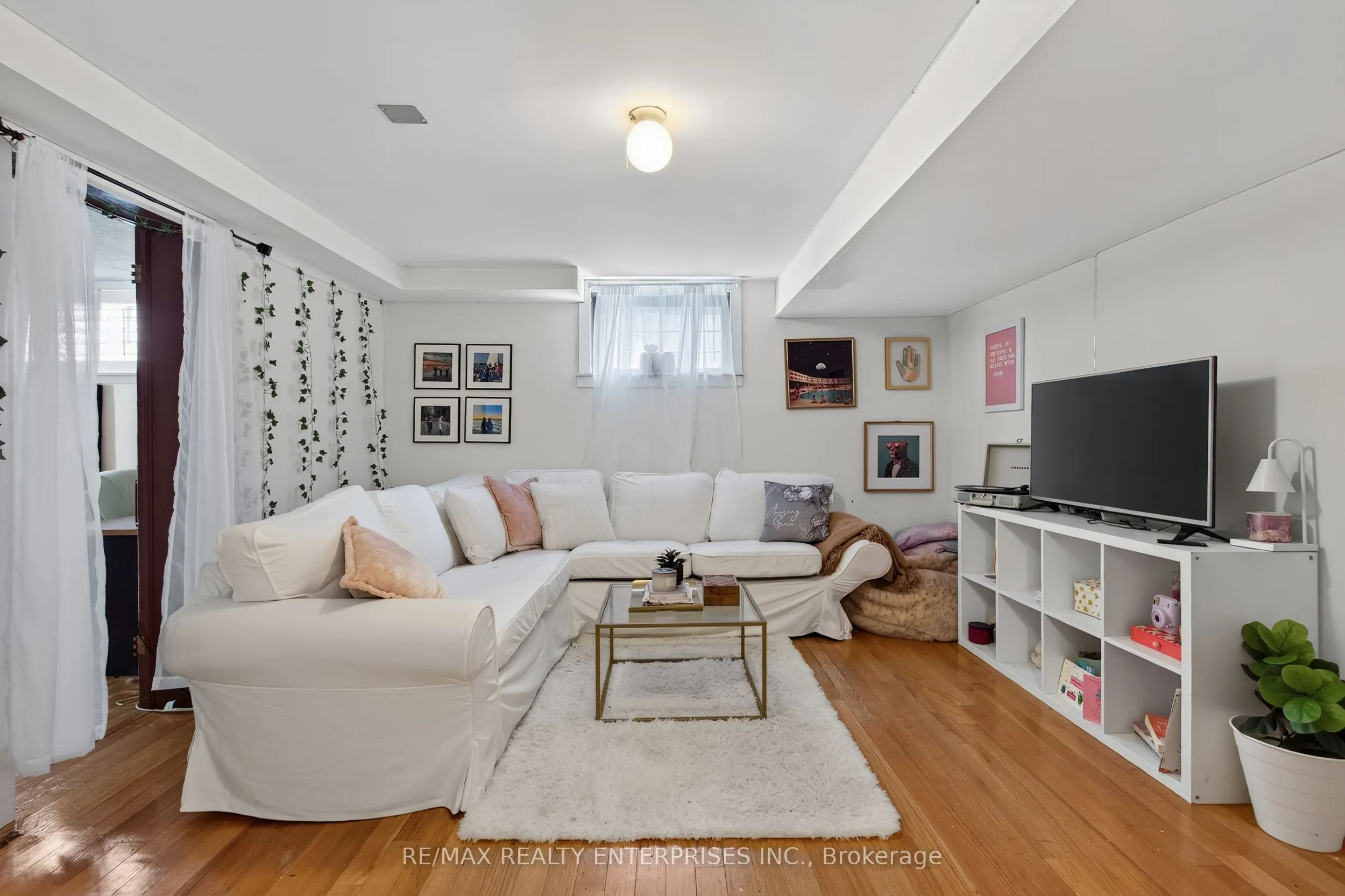 551 Cochise Crescent