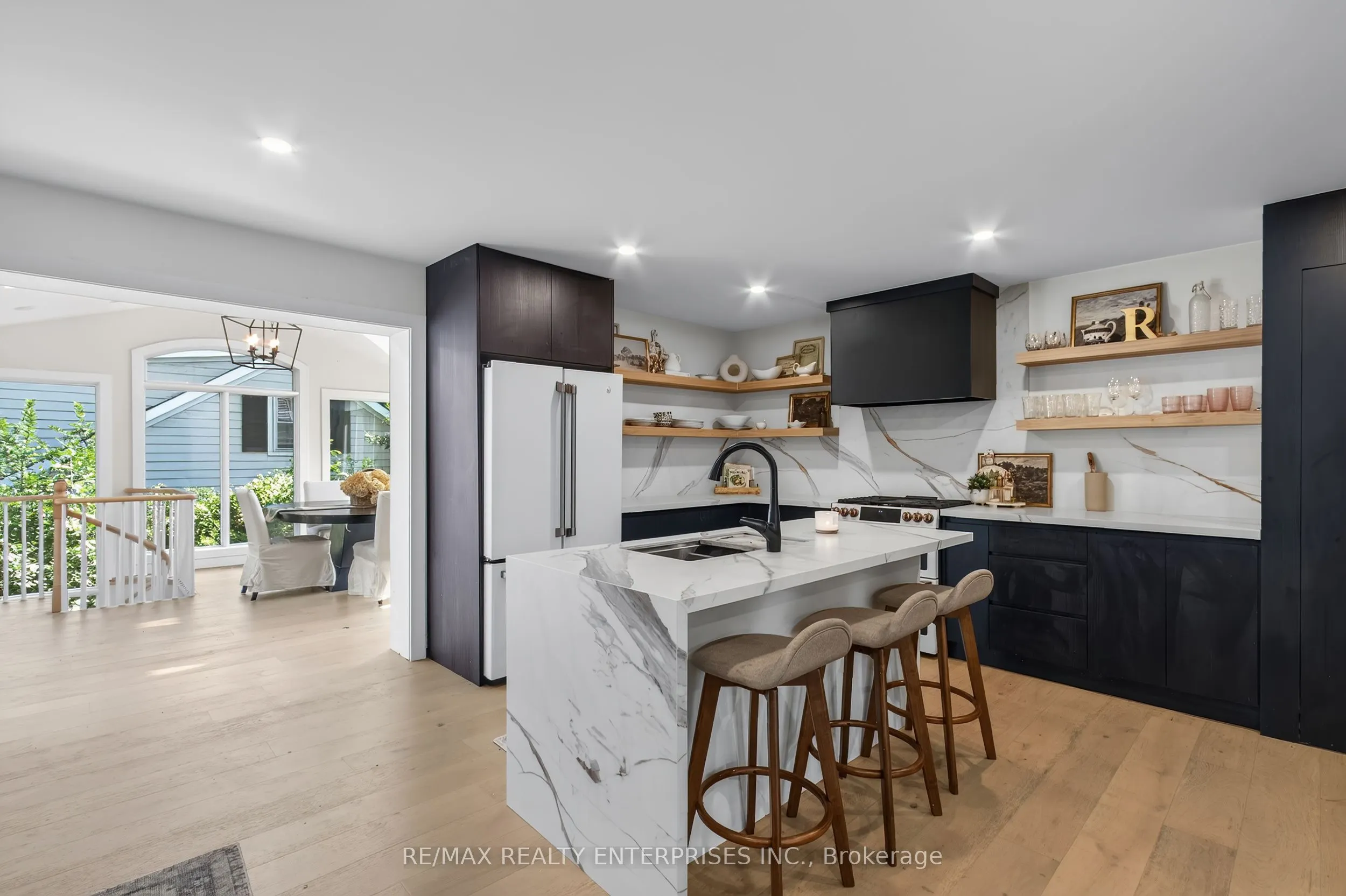 551 Cochise Crescent