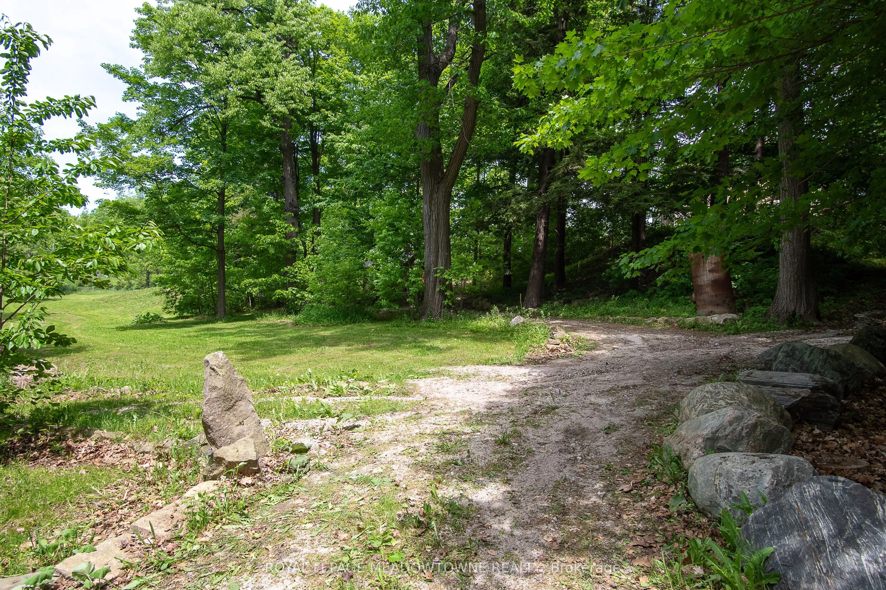 9920 Regional Road 25 Road