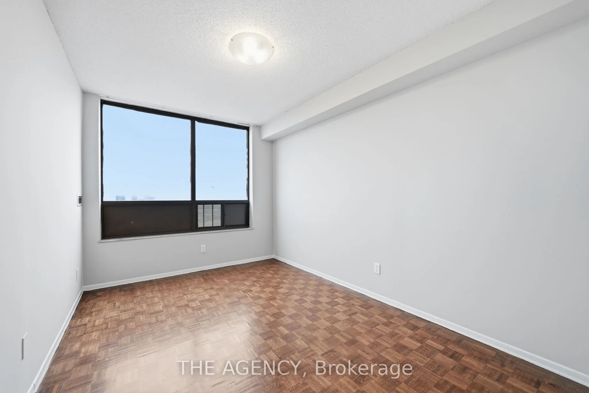 2350 Dundas Street W #1910A