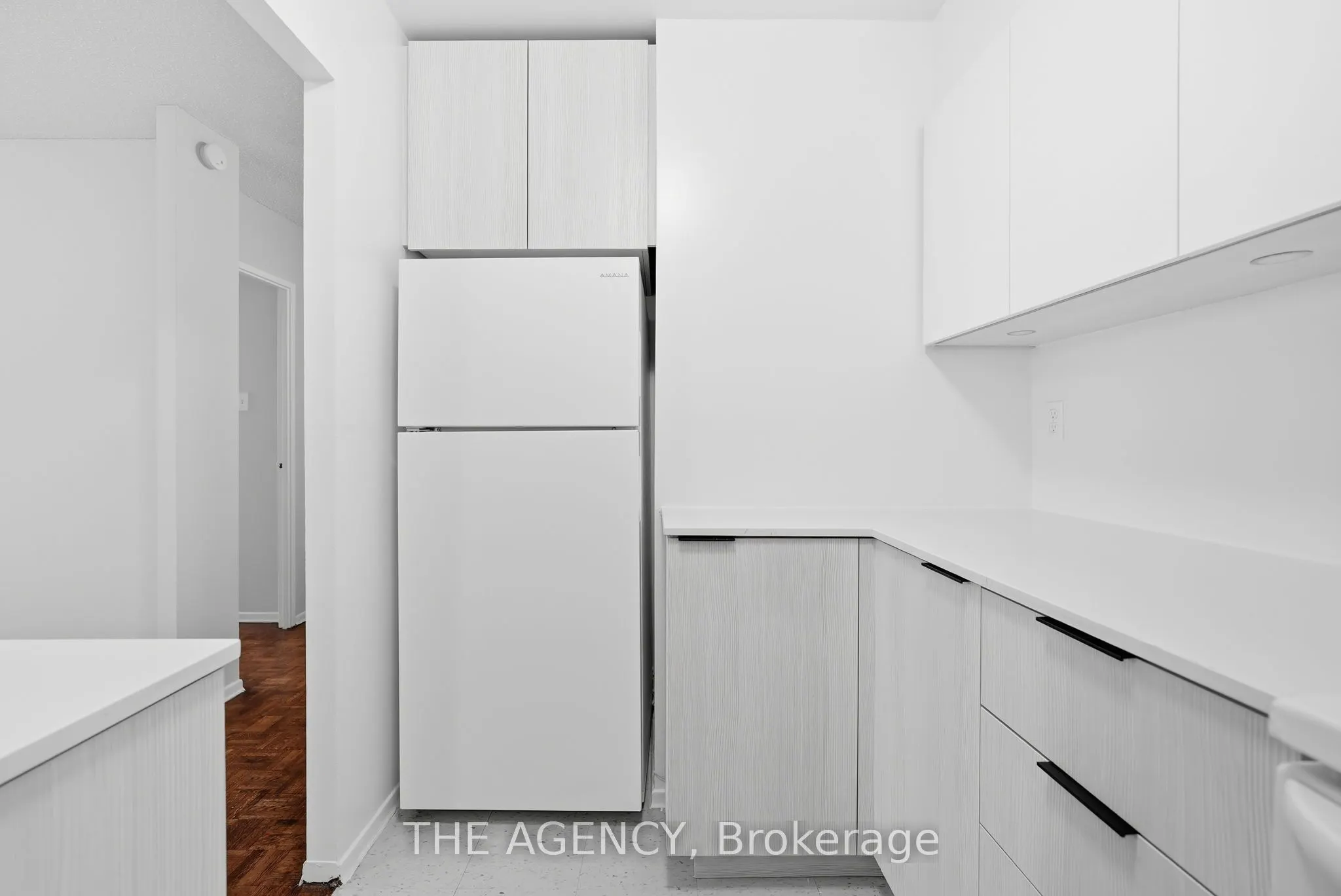 2350 Dundas Street W #1910A