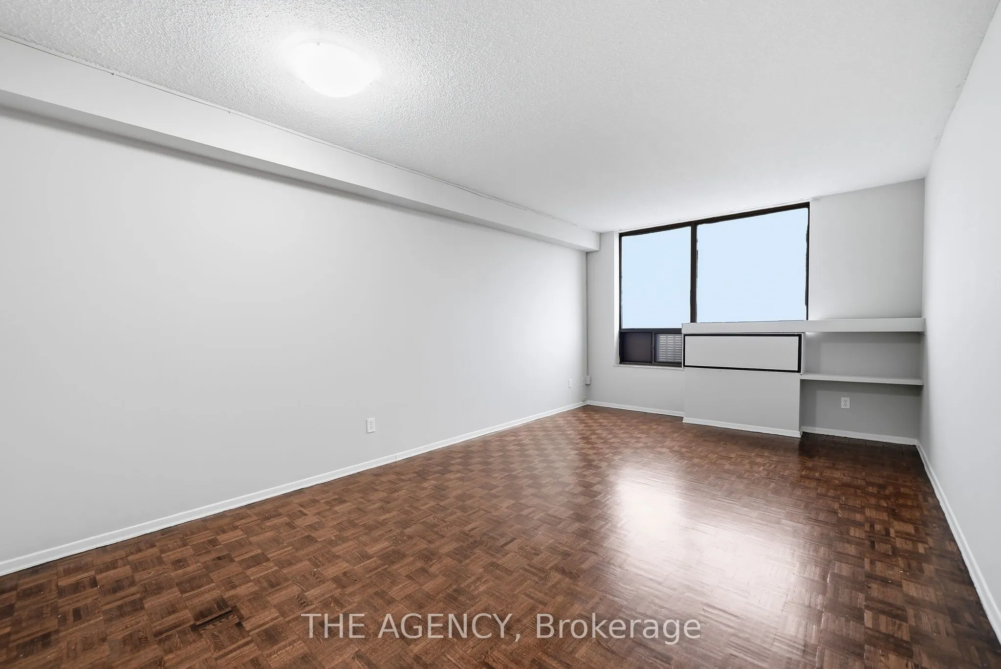 2350 Dundas Street W #1910A