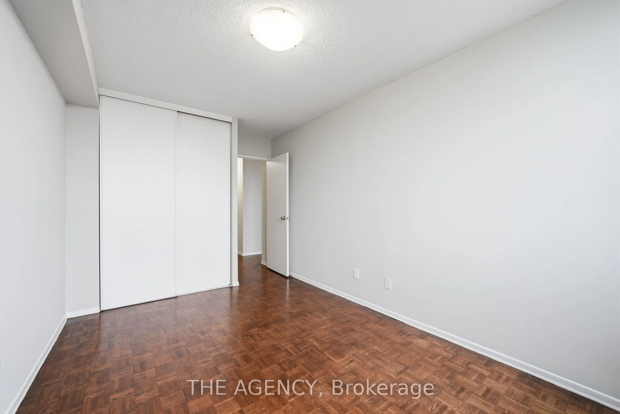2350 Dundas Street W #1910A