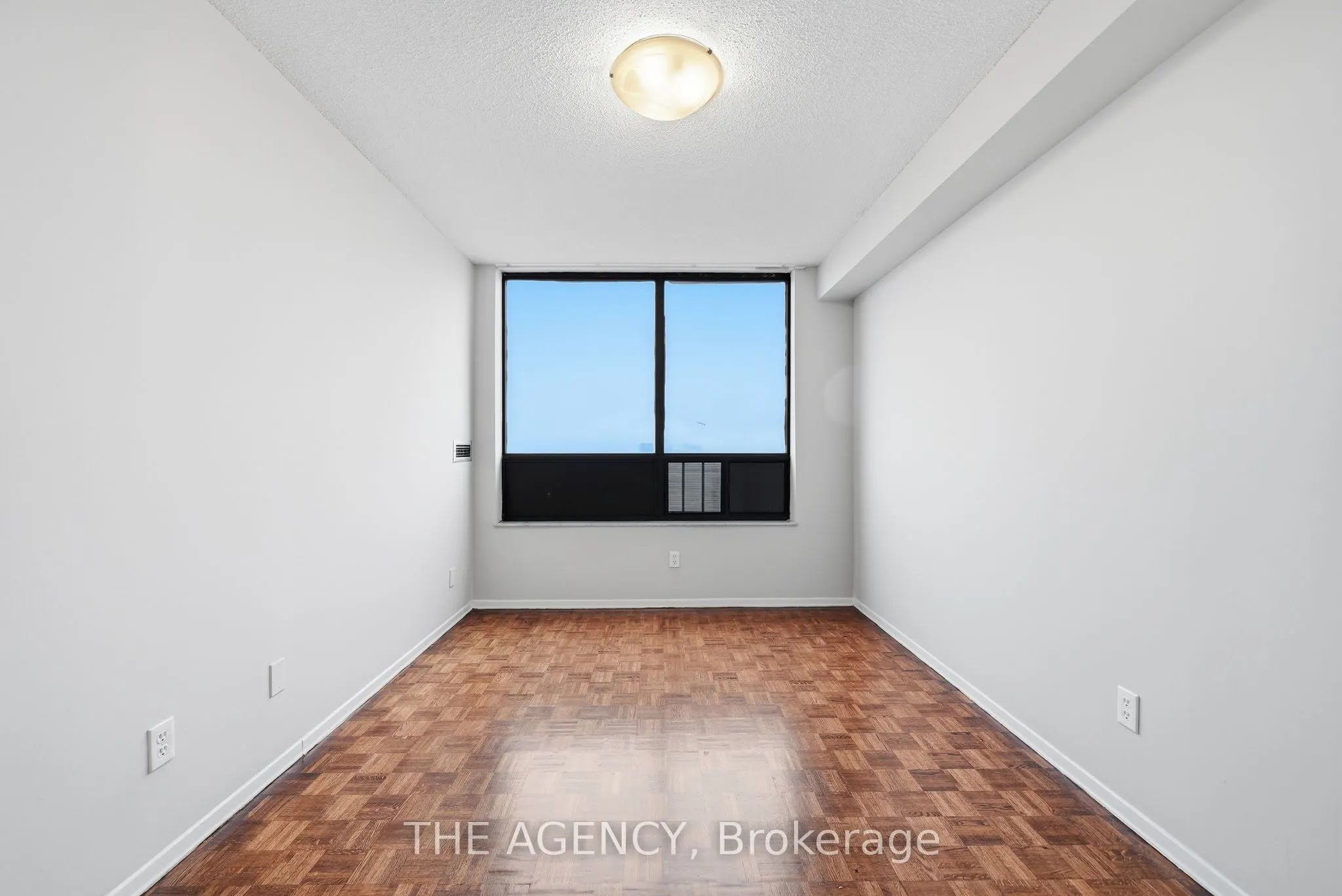 2350 Dundas Street W #1910A
