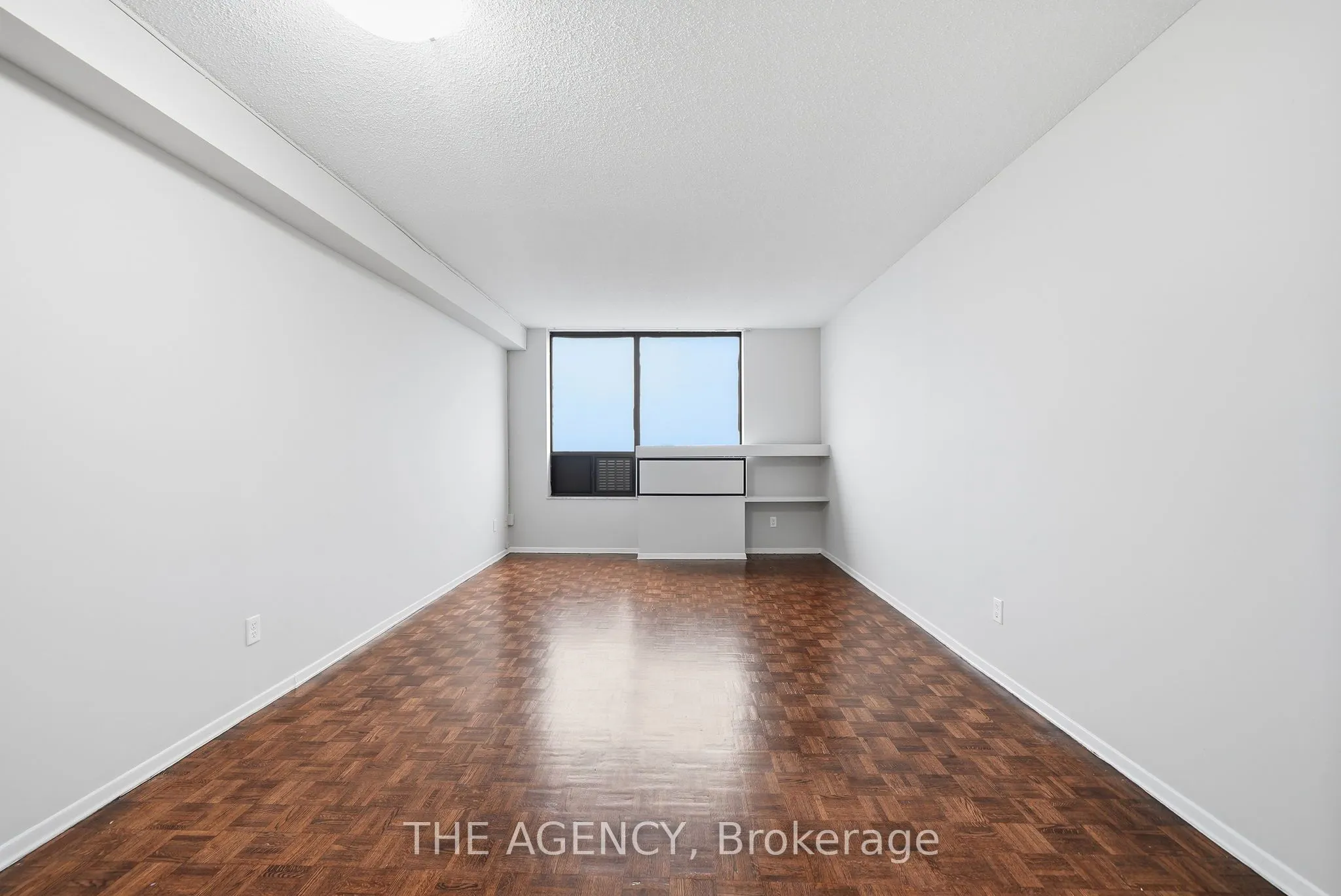 2350 Dundas Street W #1910A