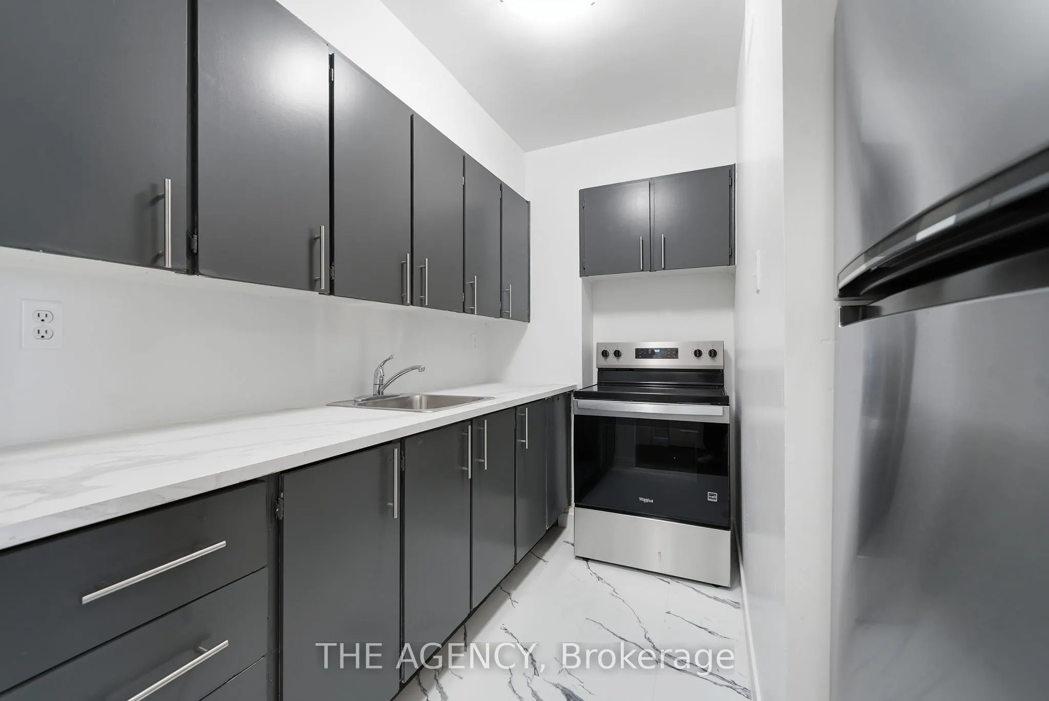 2350 Dundas Street W #2004A