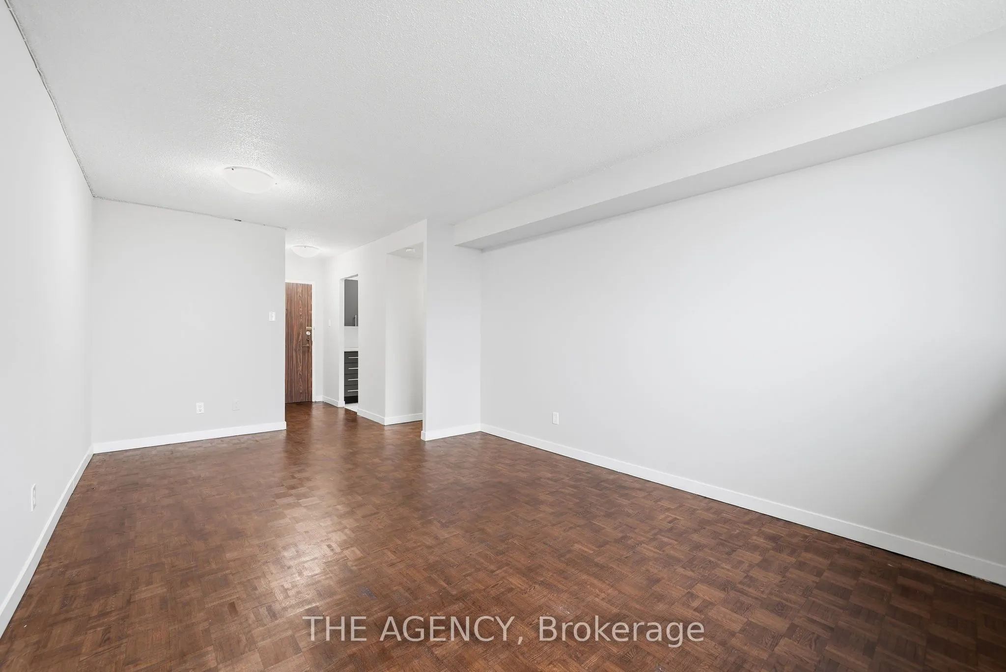 2350 Dundas Street W #2004A