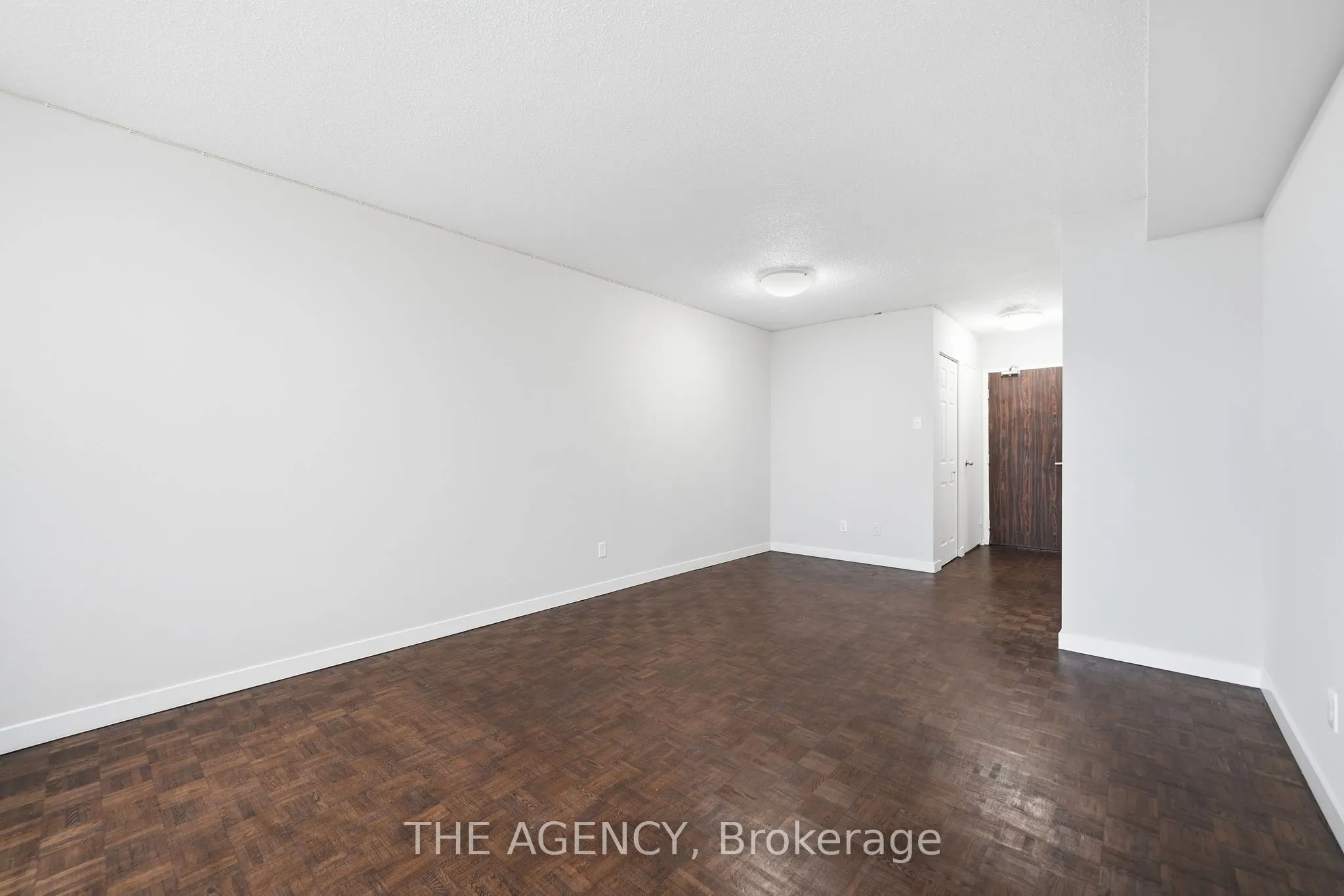 2350 Dundas Street W #2004A