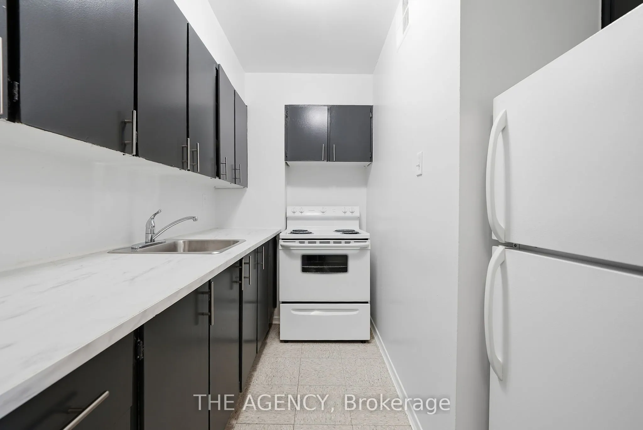 2350 Dundas Street W #2204A