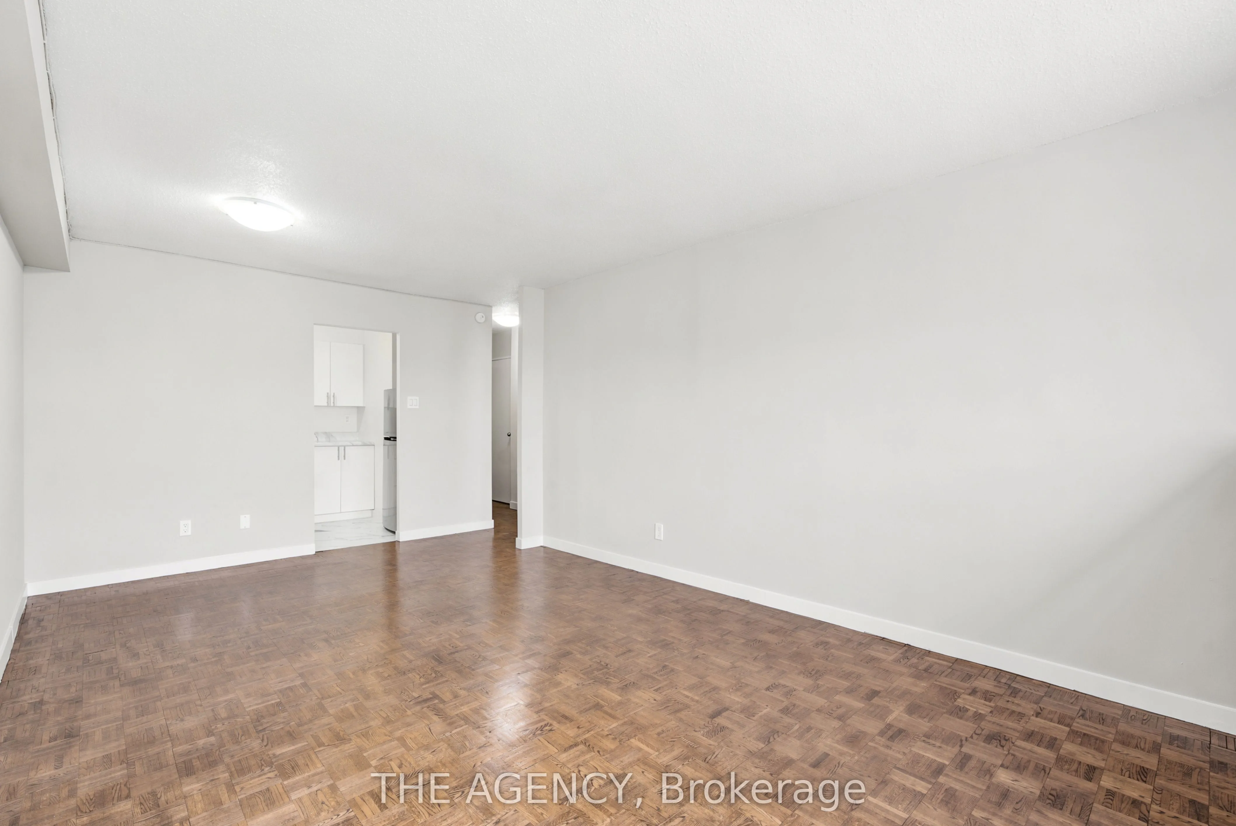 2350 Dundas Street W #2511A