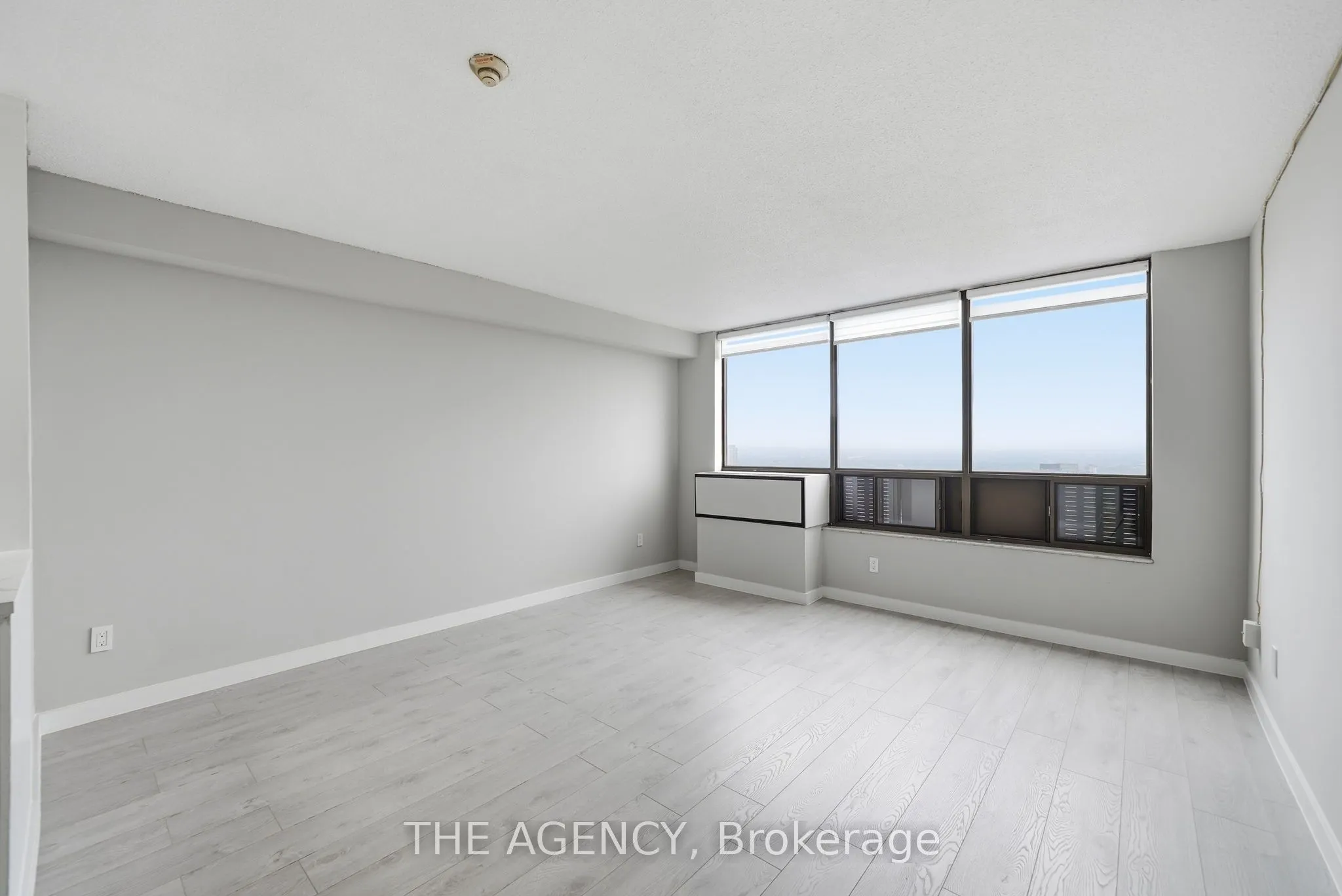2360 Dundas Street W #2808B