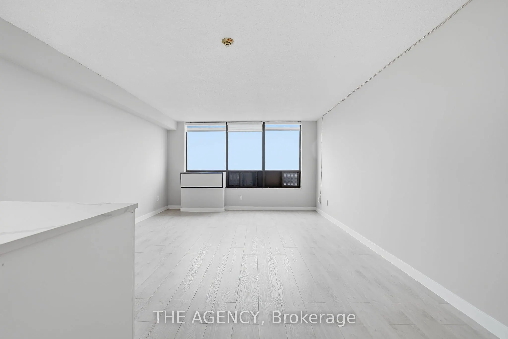 2360 Dundas Street W #2808B