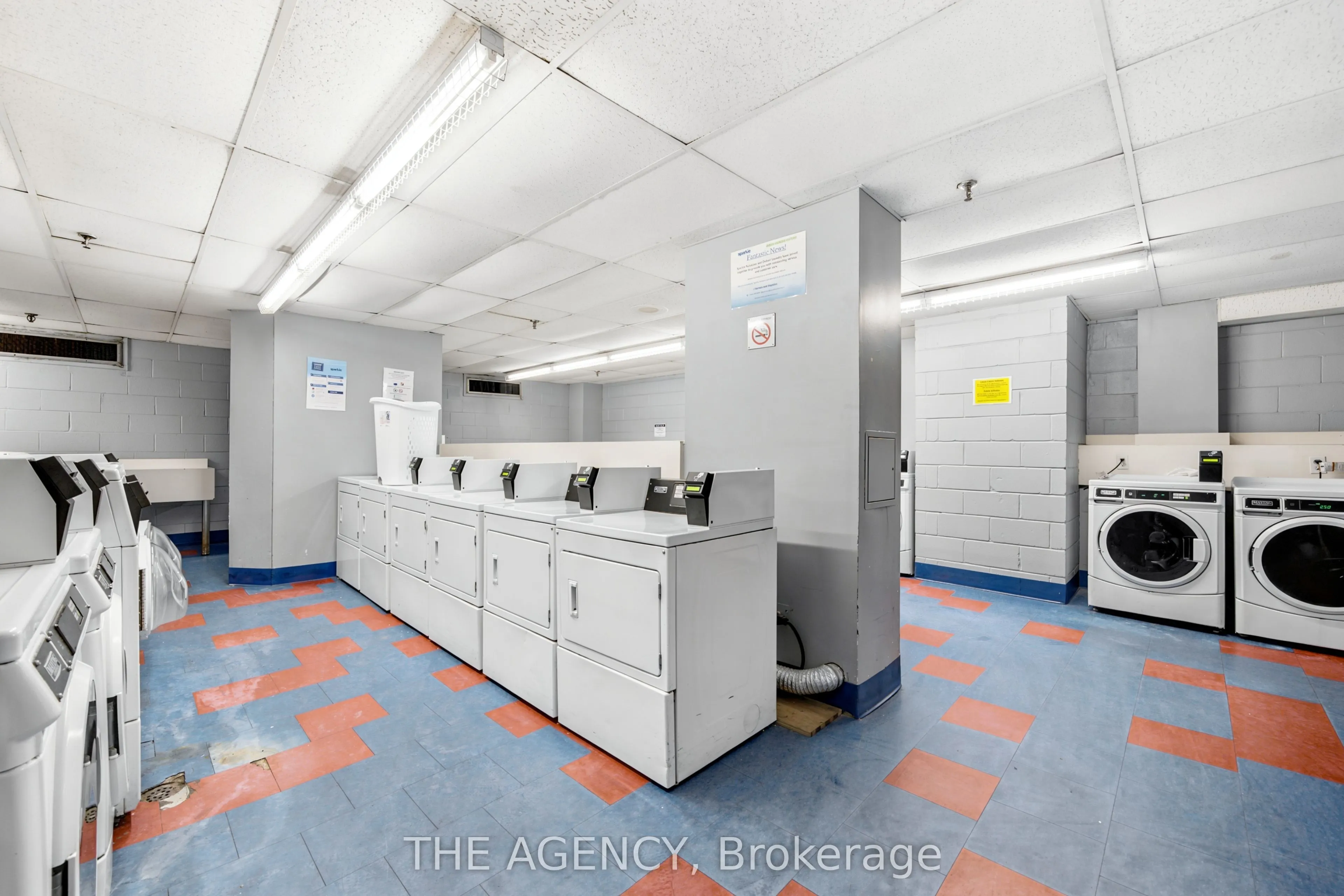 2360 Dundas Street W #1019B