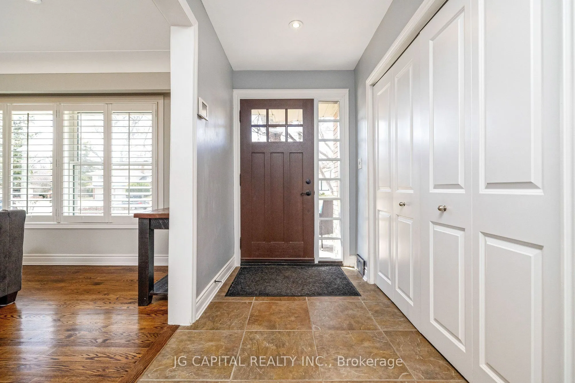 319 South Court