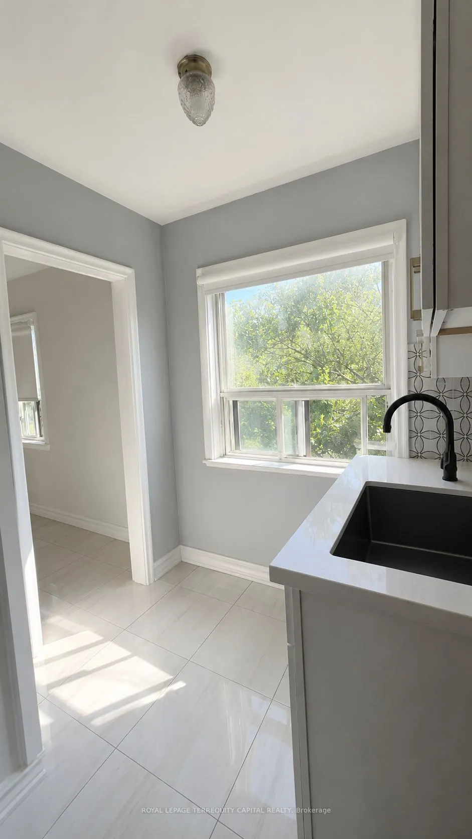 1010 Caledonia Road #Upper