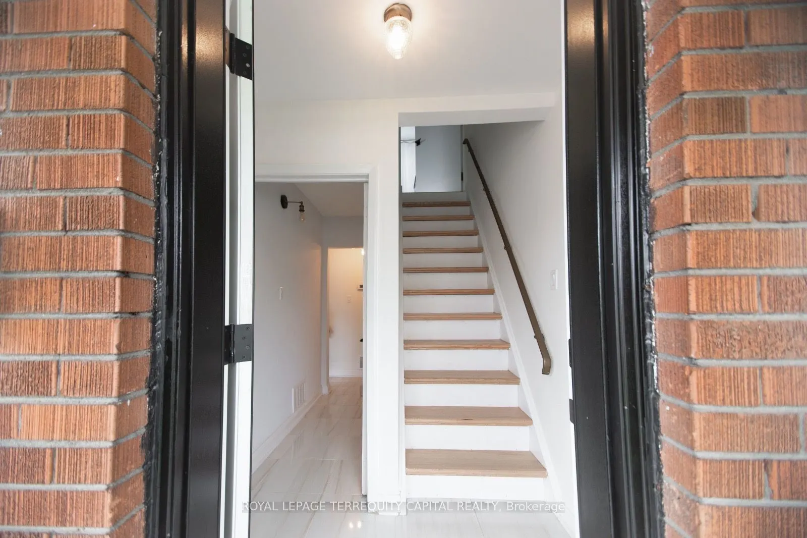 1010 Caledonia Road #Upper