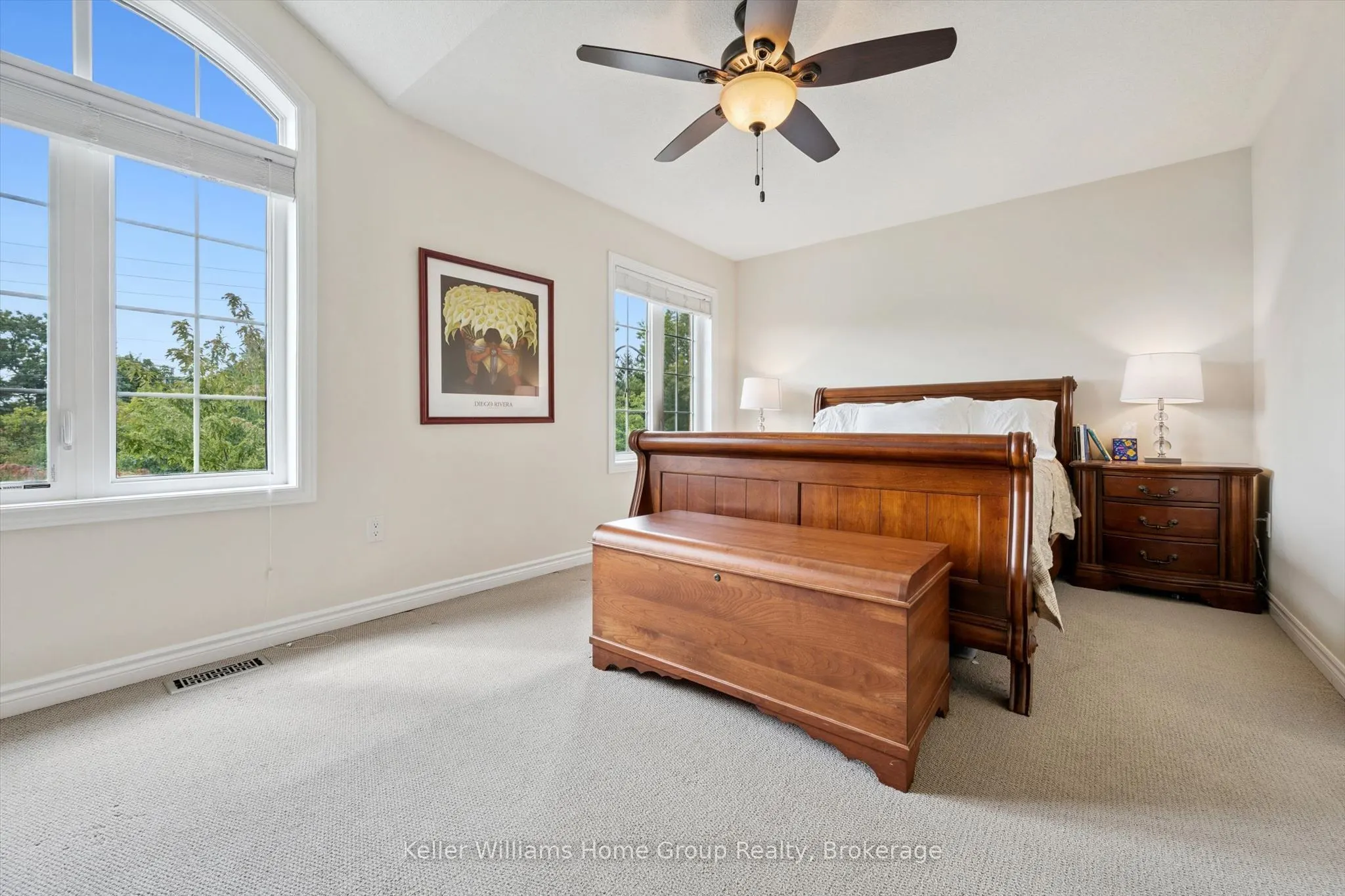 61 Ridgegate Crescent
