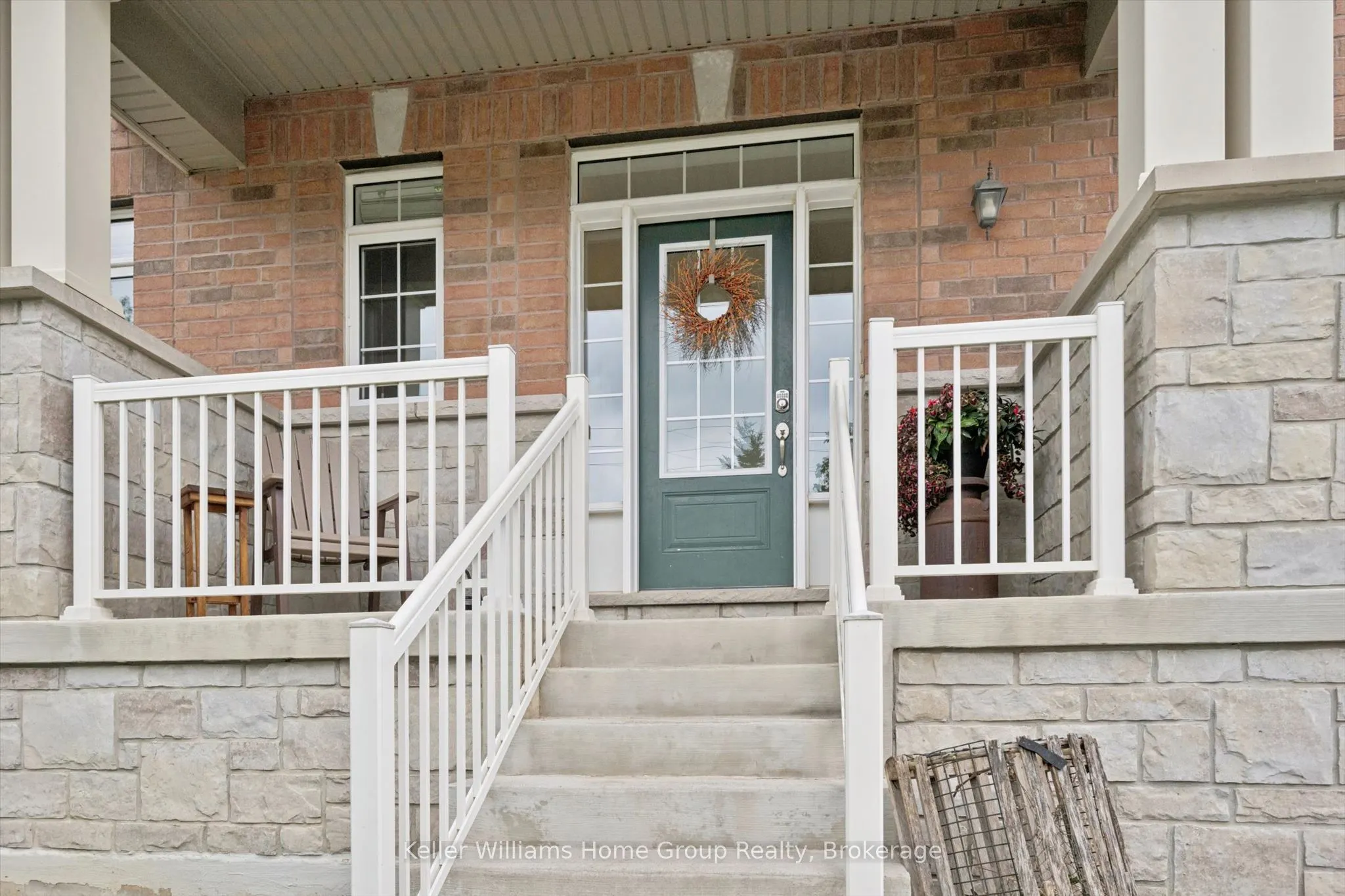 61 Ridgegate Crescent