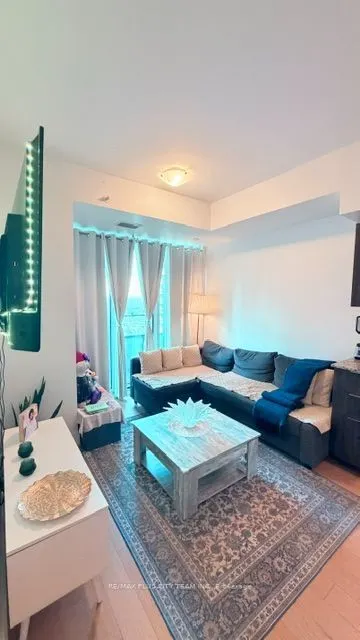 20 Shore Breeze Drive #2603