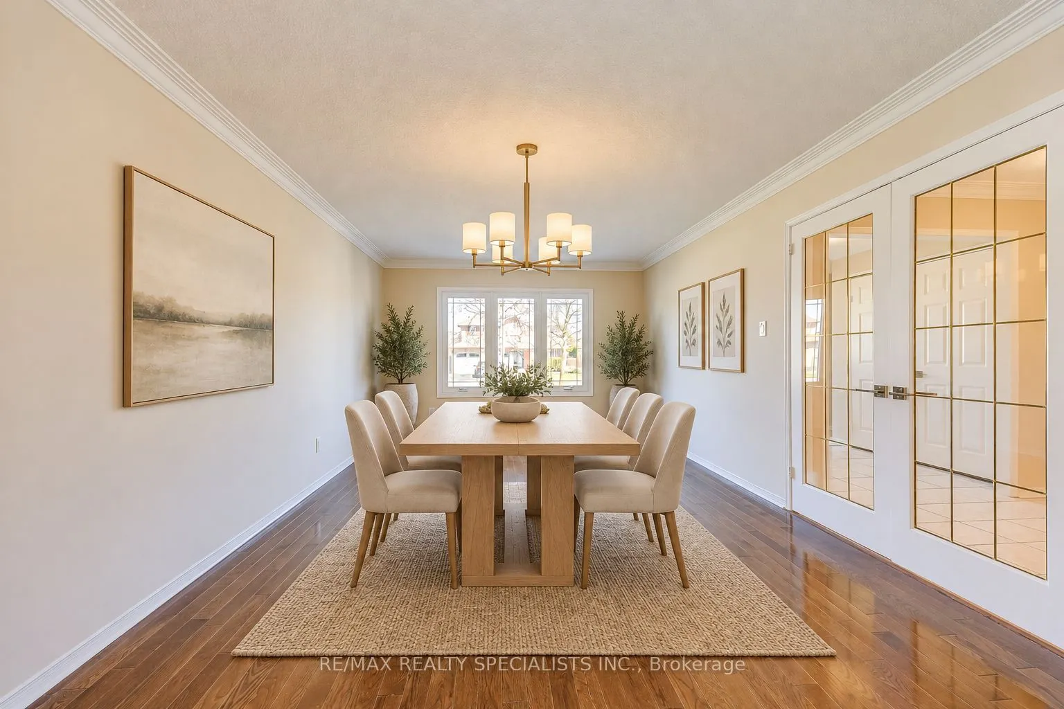 102 Sunforest Drive
