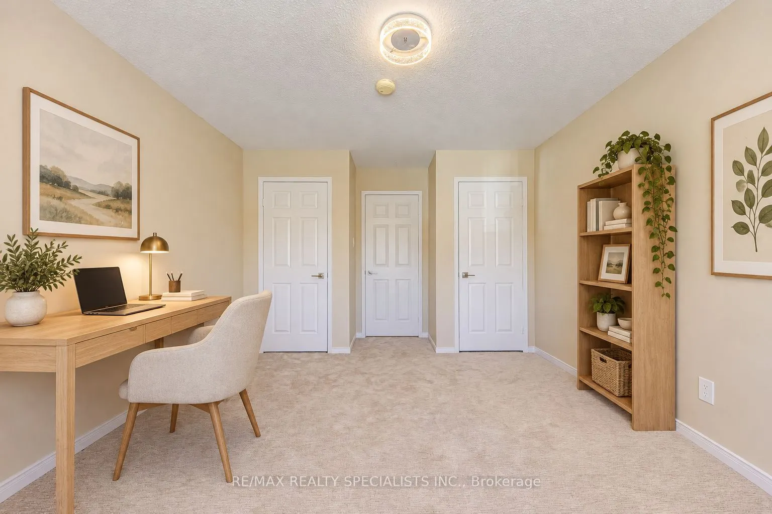 102 Sunforest Drive