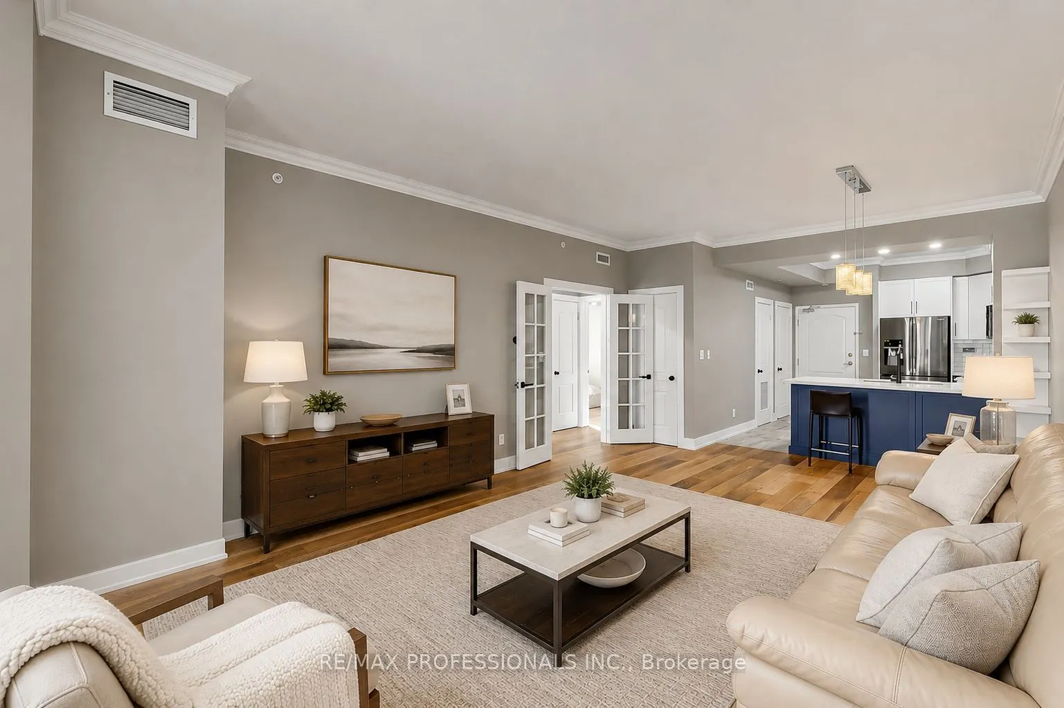 3531 Lake Shore Boulevard W #206