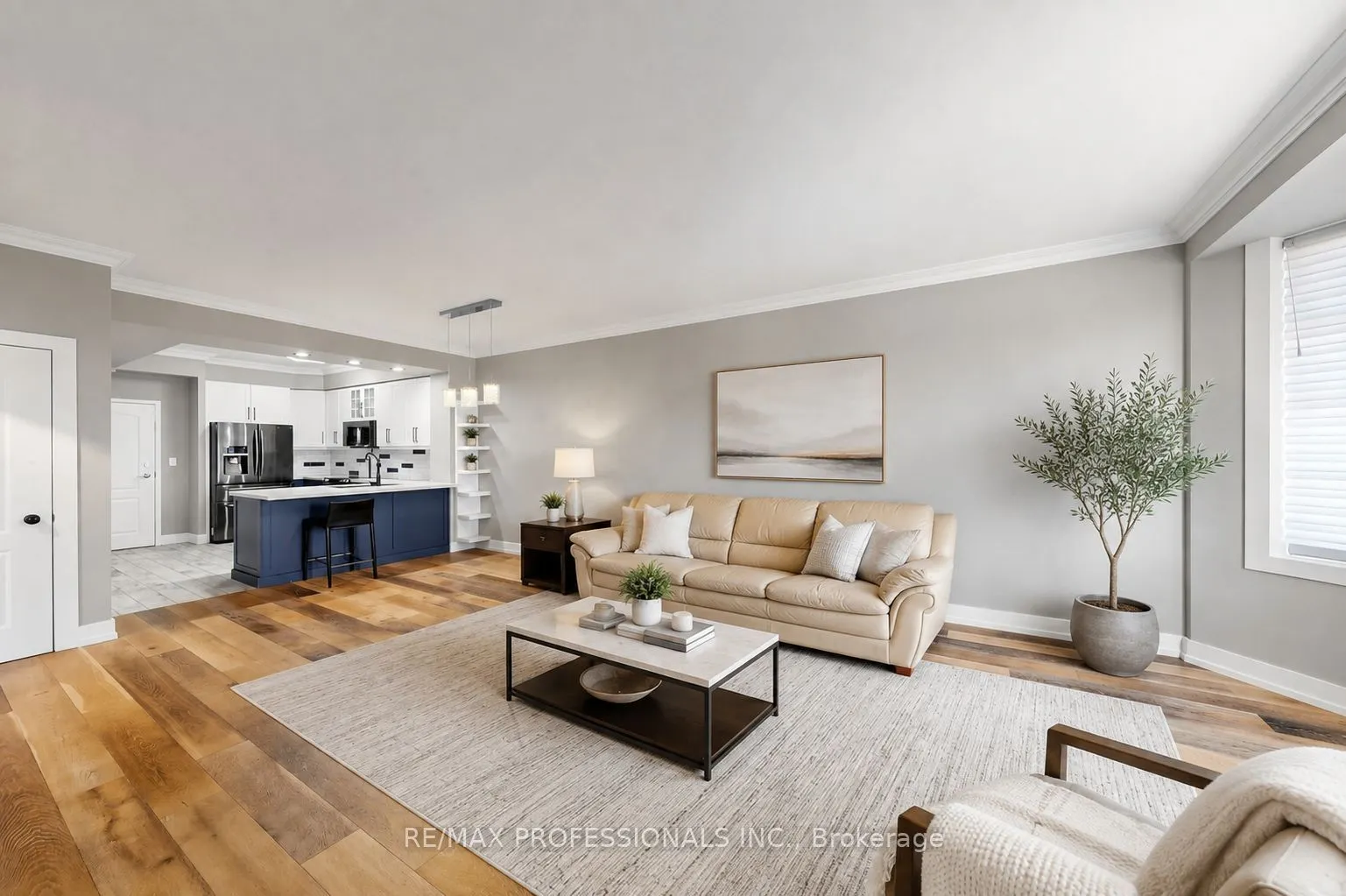 3531 Lake Shore Boulevard W #206