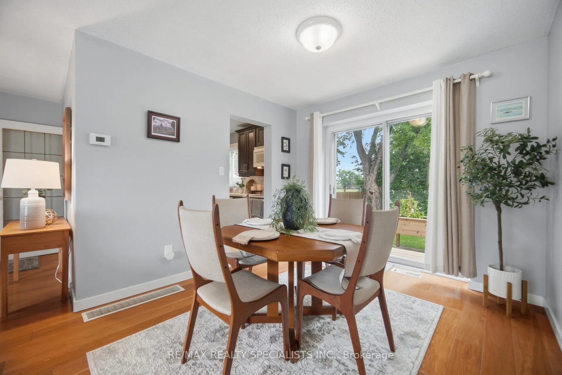 6851 Avila Road