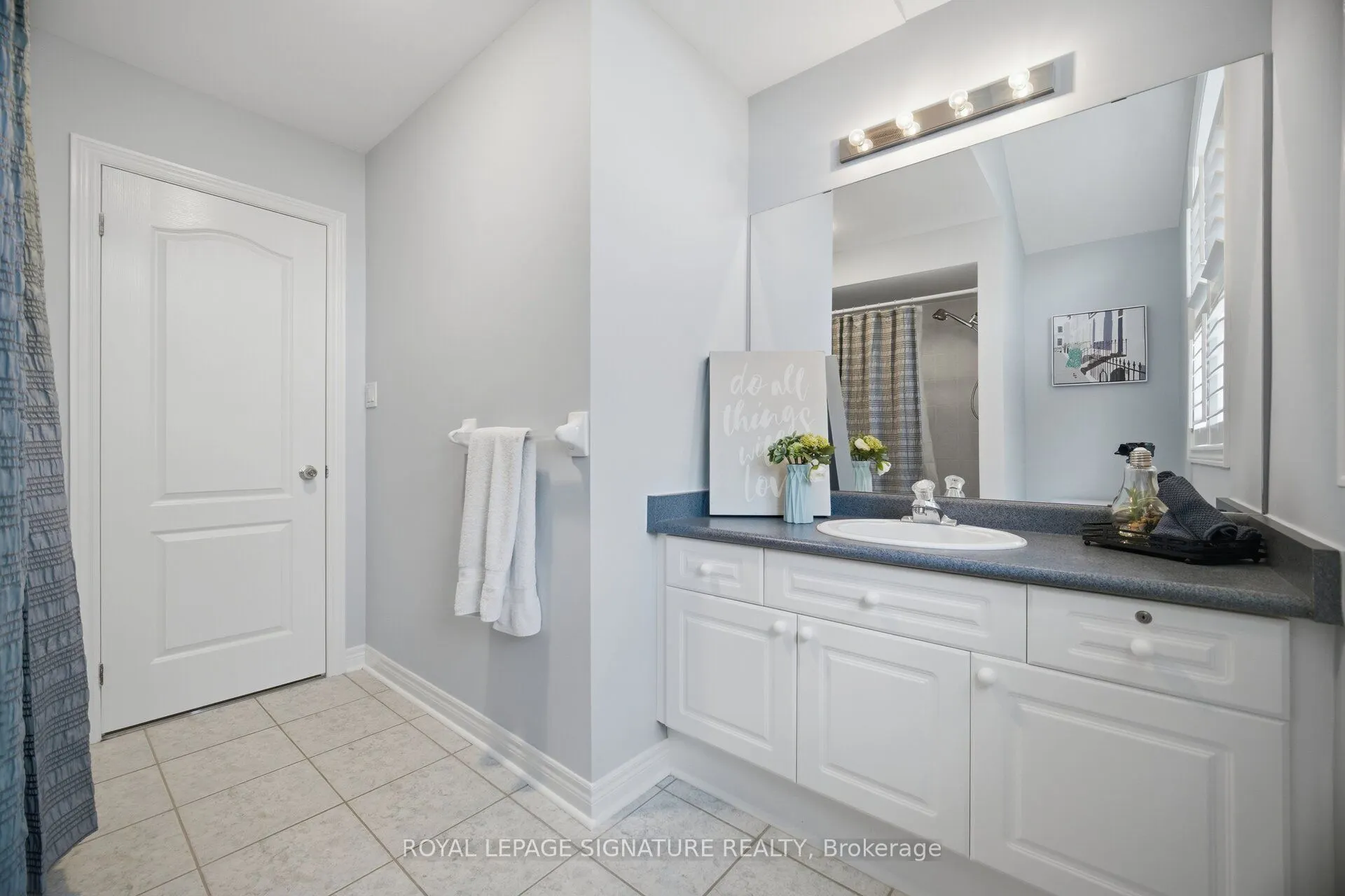 2215 Lapsley Crescent