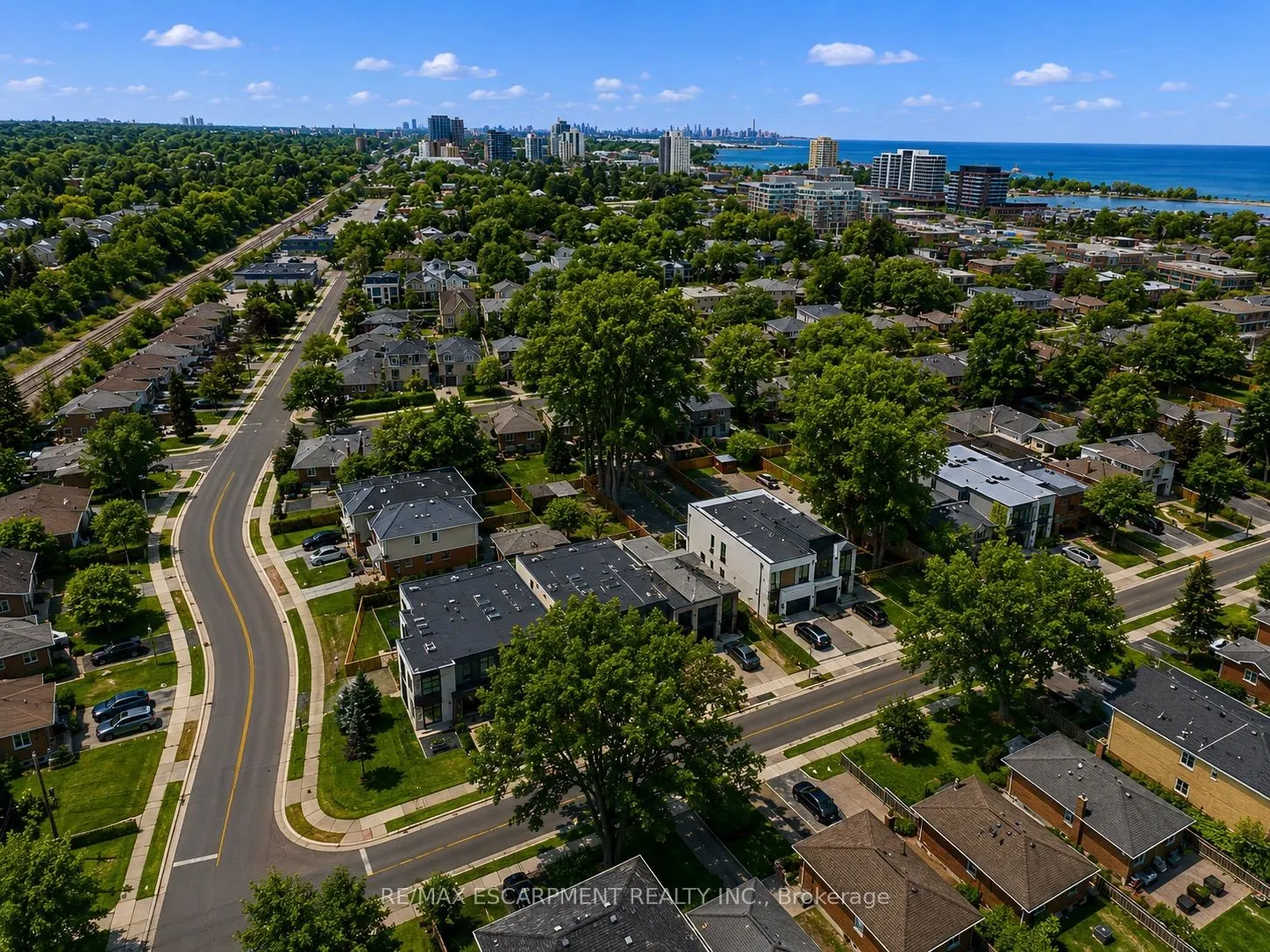 43 Broadview Avenue