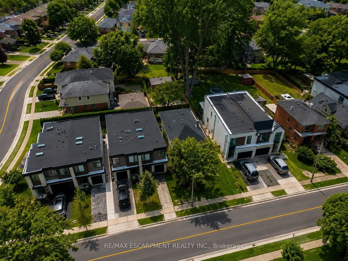 43 Broadview Avenue