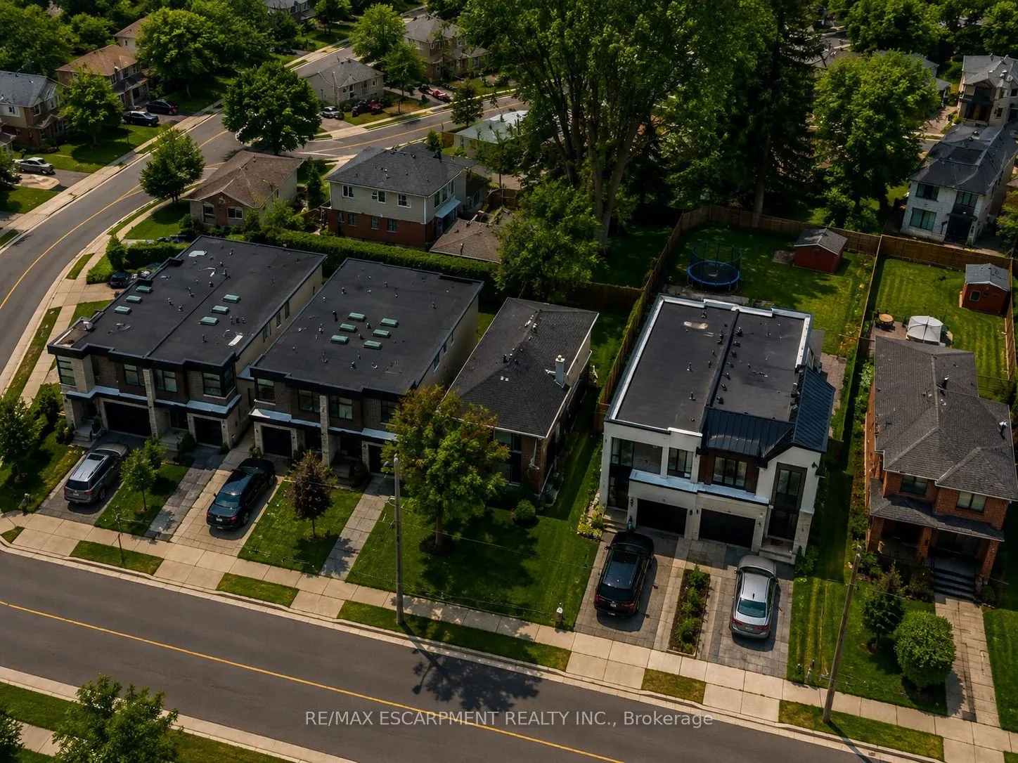 43 Broadview Avenue