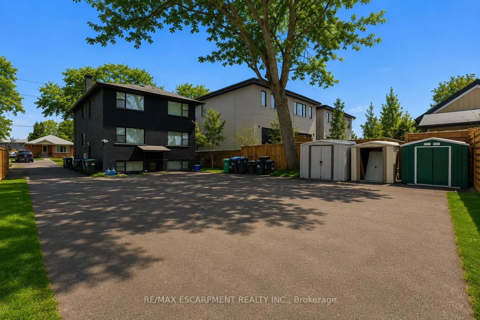 43 Broadview Avenue