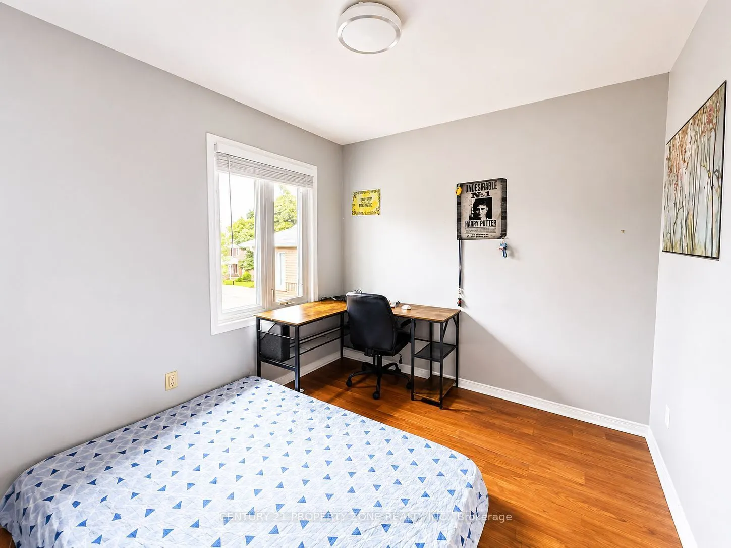 5456 Palmerston Crescent