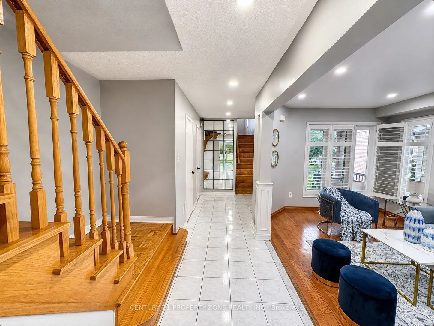 5456 Palmerston Crescent