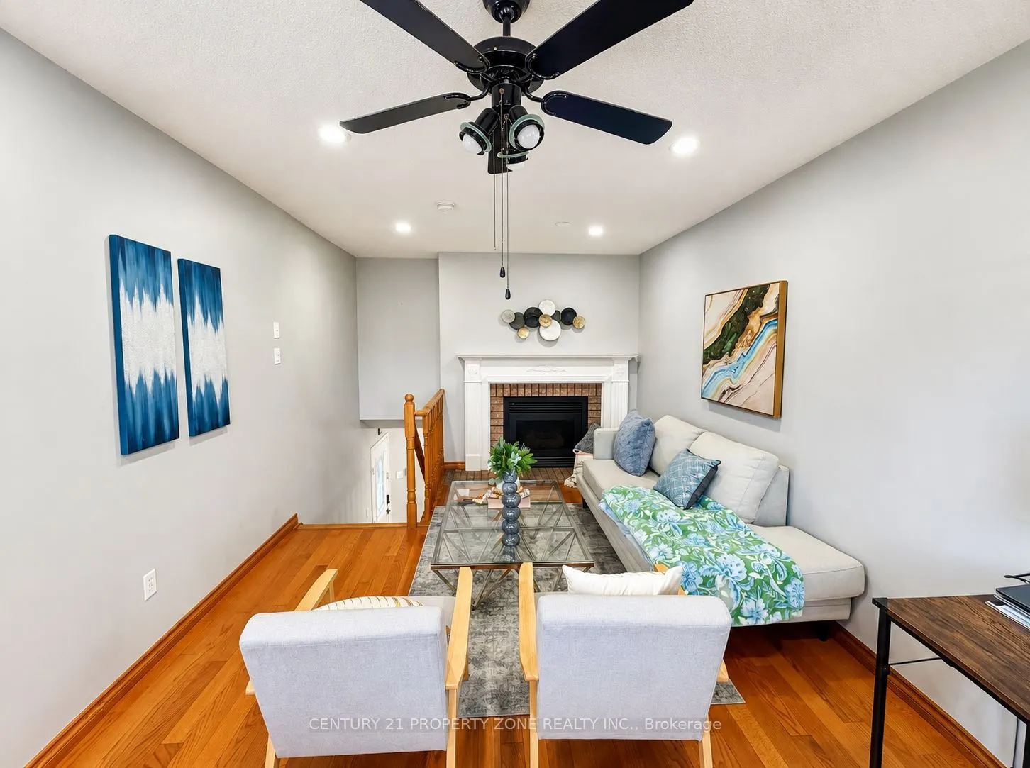 5456 Palmerston Crescent