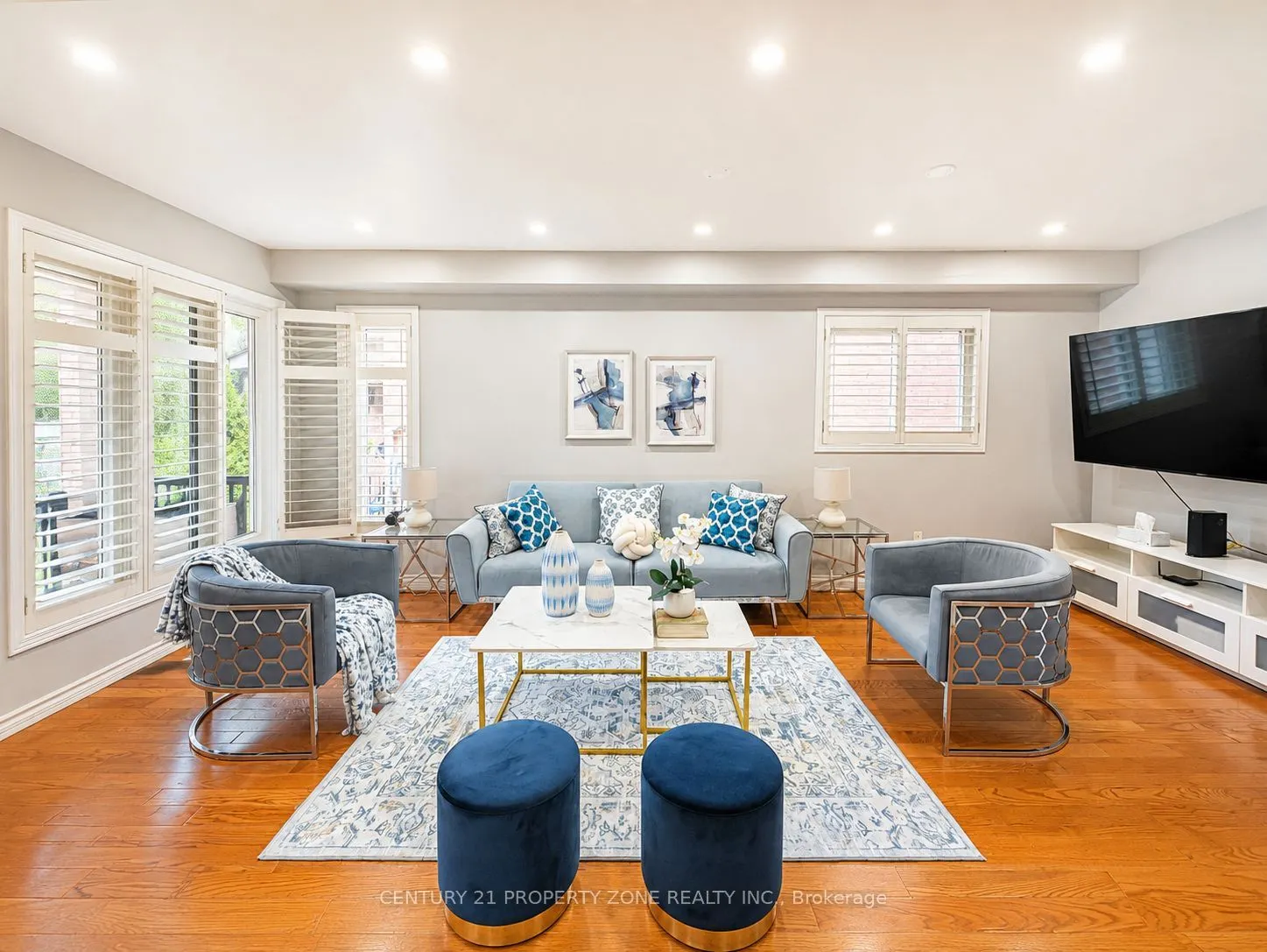 5456 Palmerston Crescent