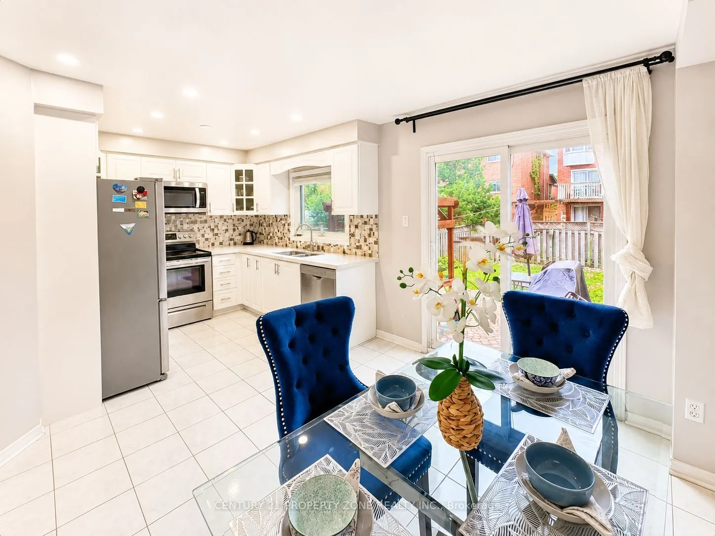 5456 Palmerston Crescent