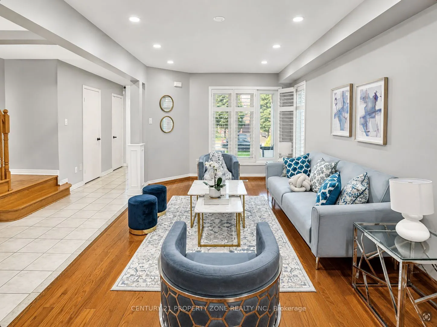5456 Palmerston Crescent