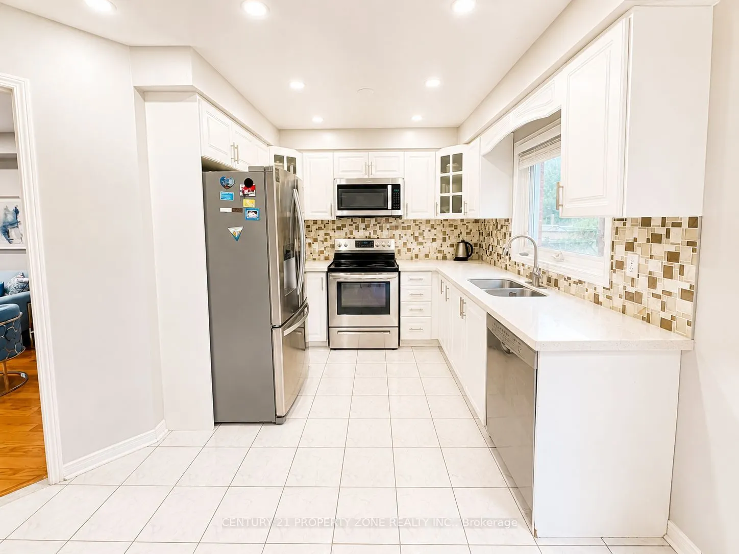 5456 Palmerston Crescent