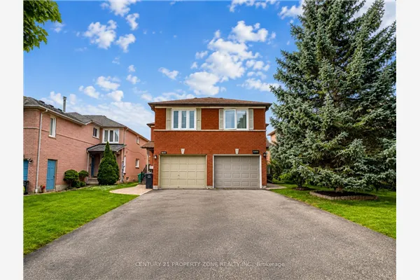 5456 Palmerston Crescent