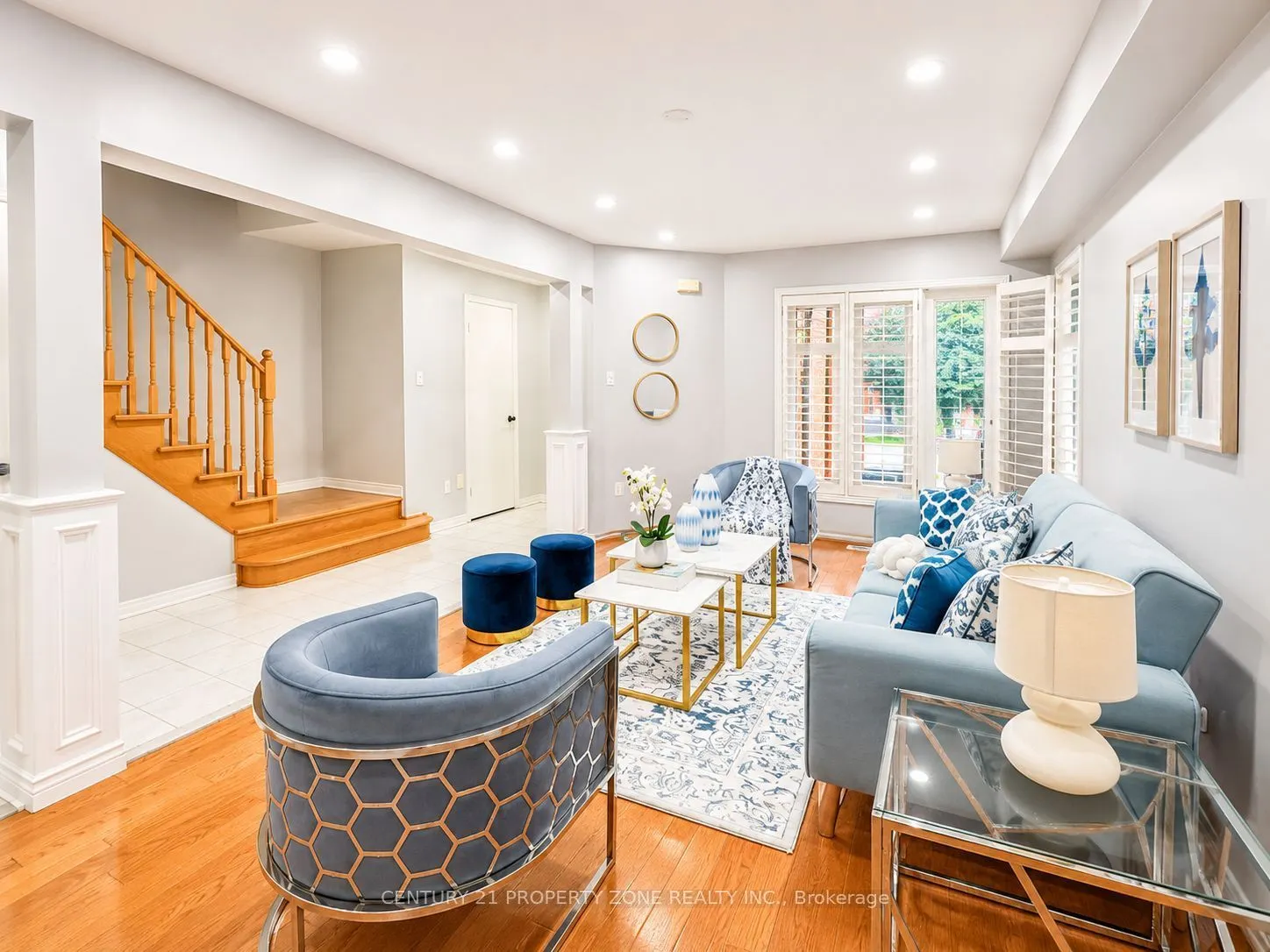 5456 Palmerston Crescent