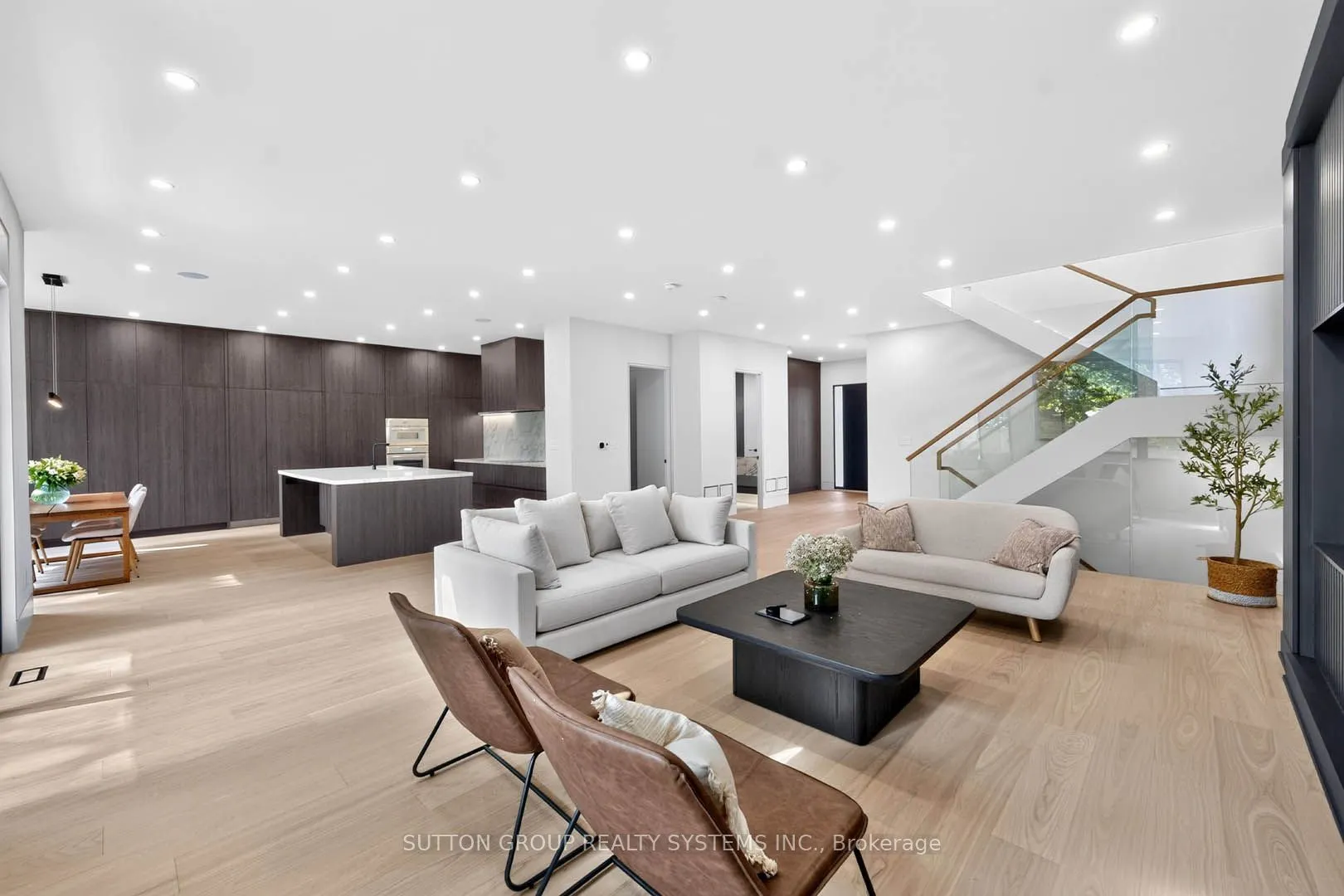 2052 Redan Drive