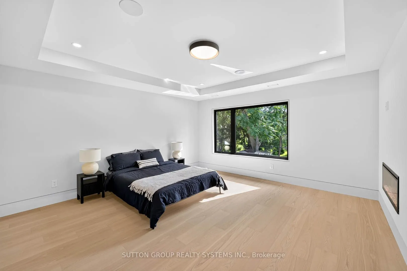 2052 Redan Drive